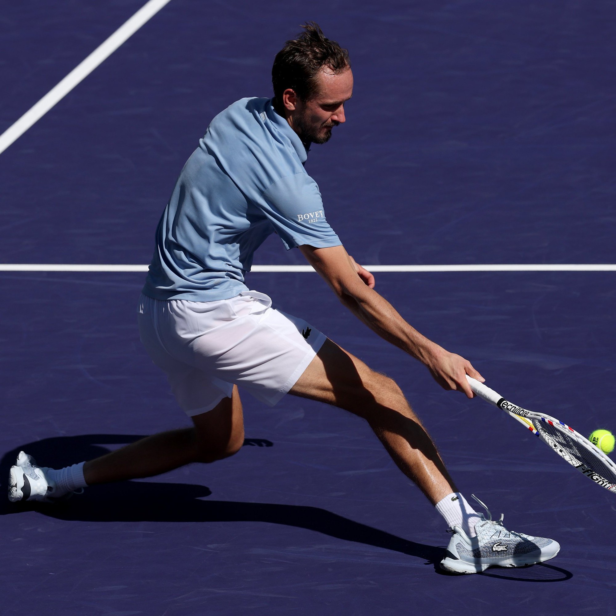 Medvedev ngắt chuỗi 34 trận thắng của Alcaraz, Sinner lần đầu v&agrave;o chung kết Indian Wells 2026 - Ảnh 1.