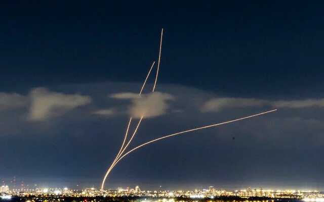 Điểm nóng xung đột ngày 16-3: Rộ tin cạn tên lửa đánh chặn, Israel hành động khẩn