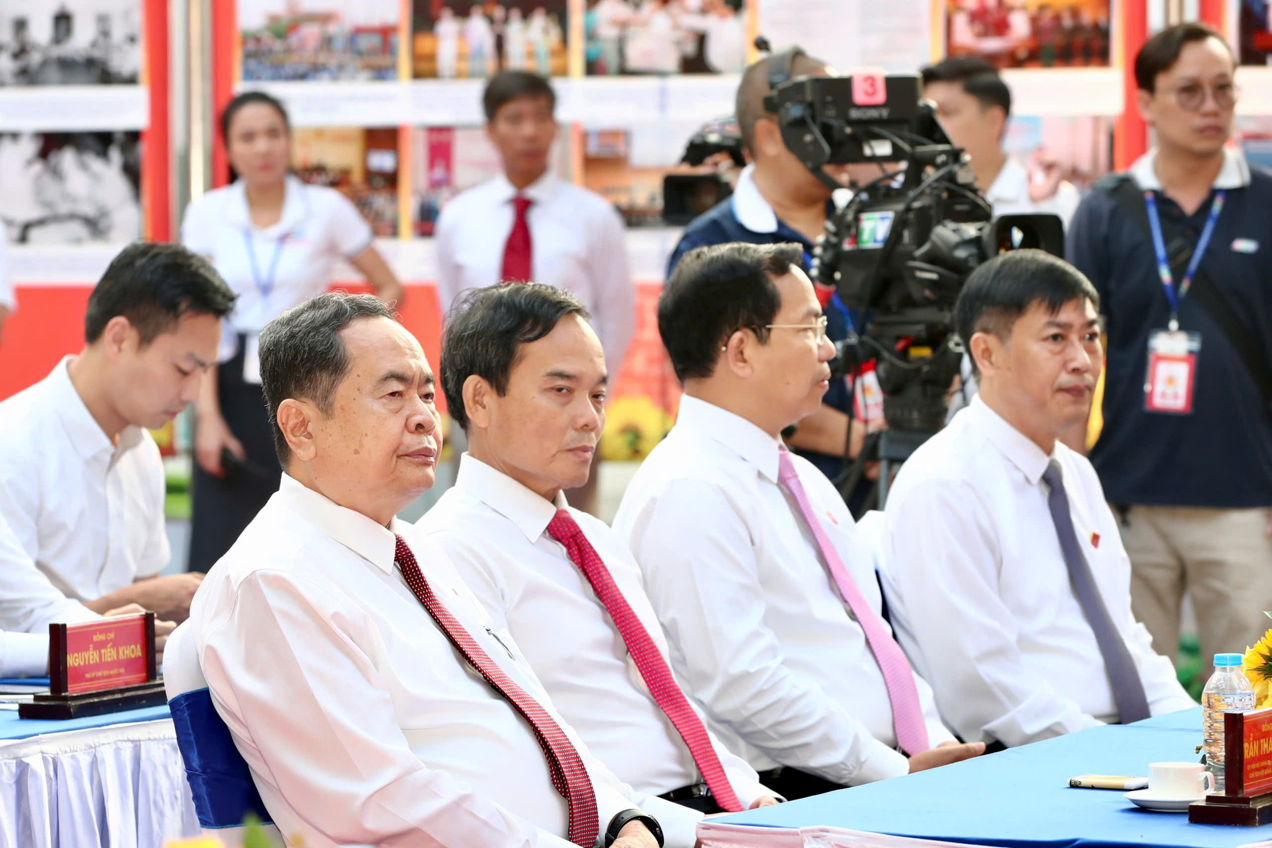 TP HCM: Tưng bừng "Ng&agrave;y hội non s&ocirc;ng" - Ảnh 15.
