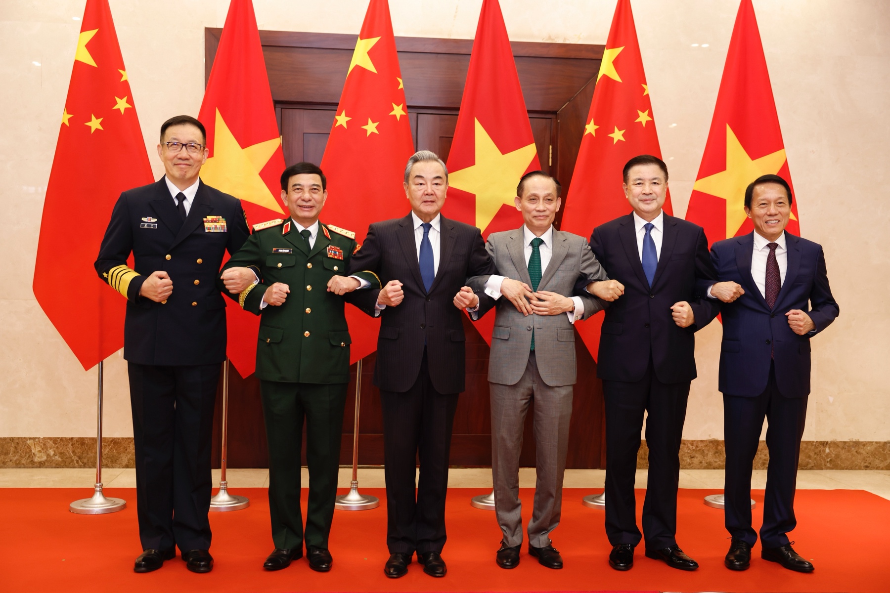 Lần đầu Việt Nam - Trung Quốc đối thoại chiến lược cấp Bộ trưởng Ngoại giao, Quốc ph&ograve;ng, C&ocirc;ng an - Ảnh 14.