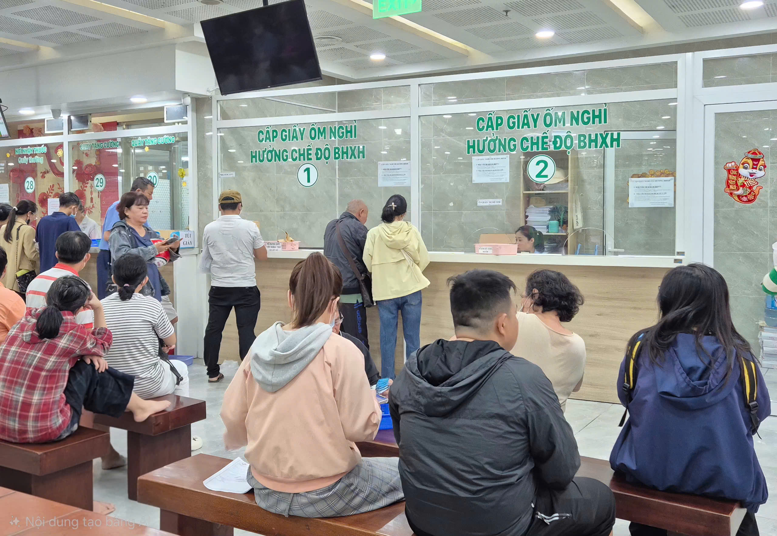 M&aacute;nh kh&oacute;e trục lợi bảo hiểm - Ảnh 1.