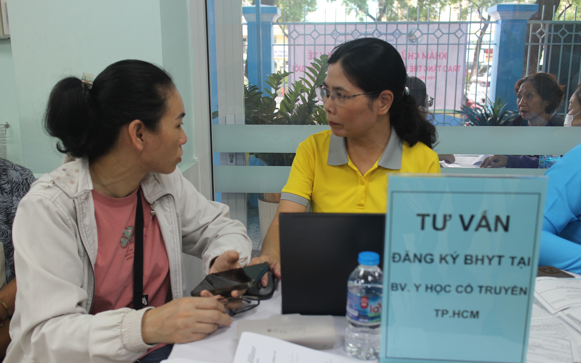 Chuyển nơi đăng ký khám, chữa bệnh ban đầu BHYT mới nhất năm 2026