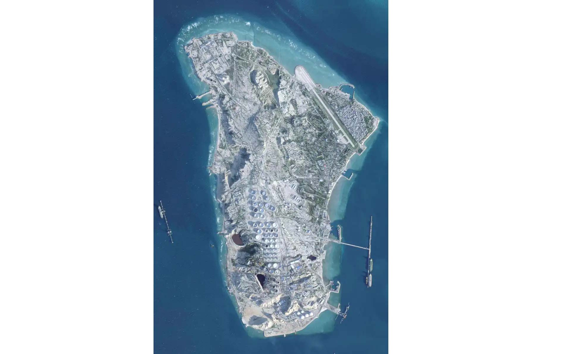 Mỹ muốn lập liên minh bảo vệ eo biển Hormuz