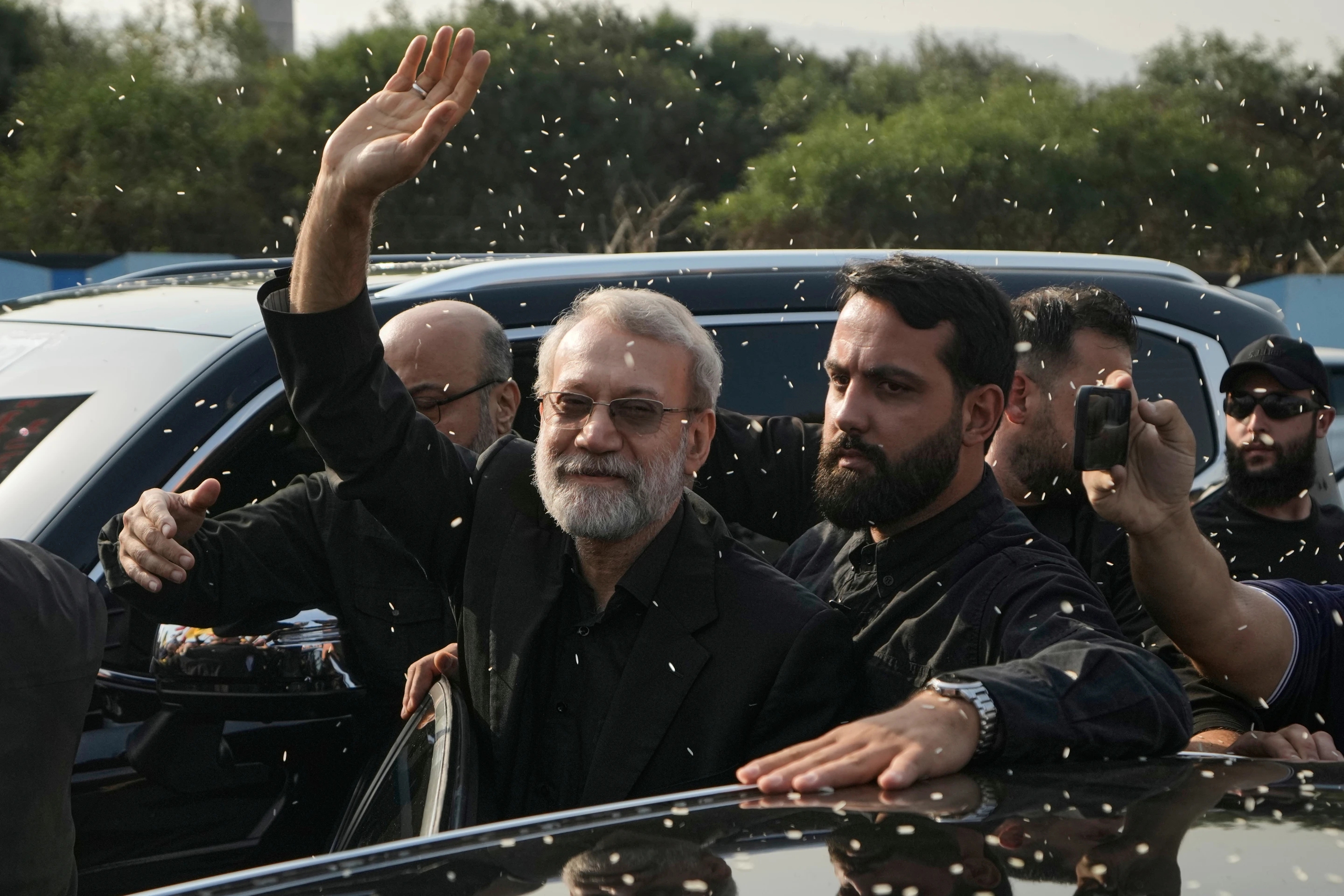 Israel tuyên bố hạ sát hai lãnh đạo an ninh cấp cao của Iran - Ảnh 1.