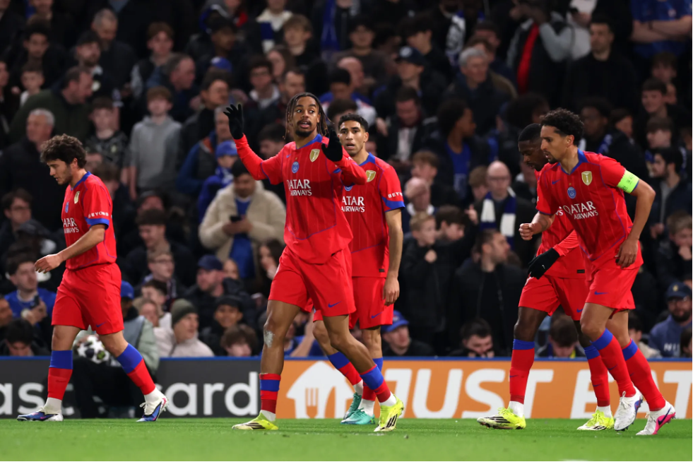 Cảnh tượng đau lòng khi Chelsea thua thảm PSG - Ảnh 4.