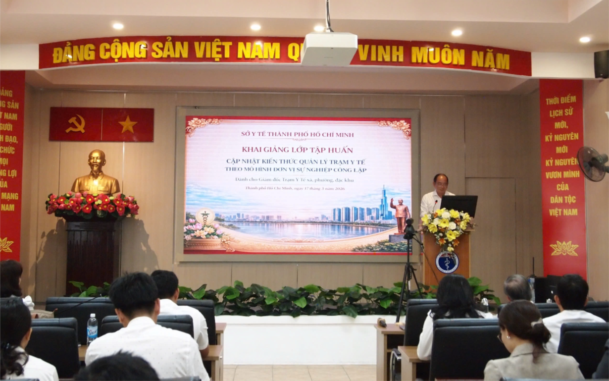 Hàng trăm giám đốc trạm y tế được tập huấn, hướng đến nâng cao năng lực tuyến cơ sở