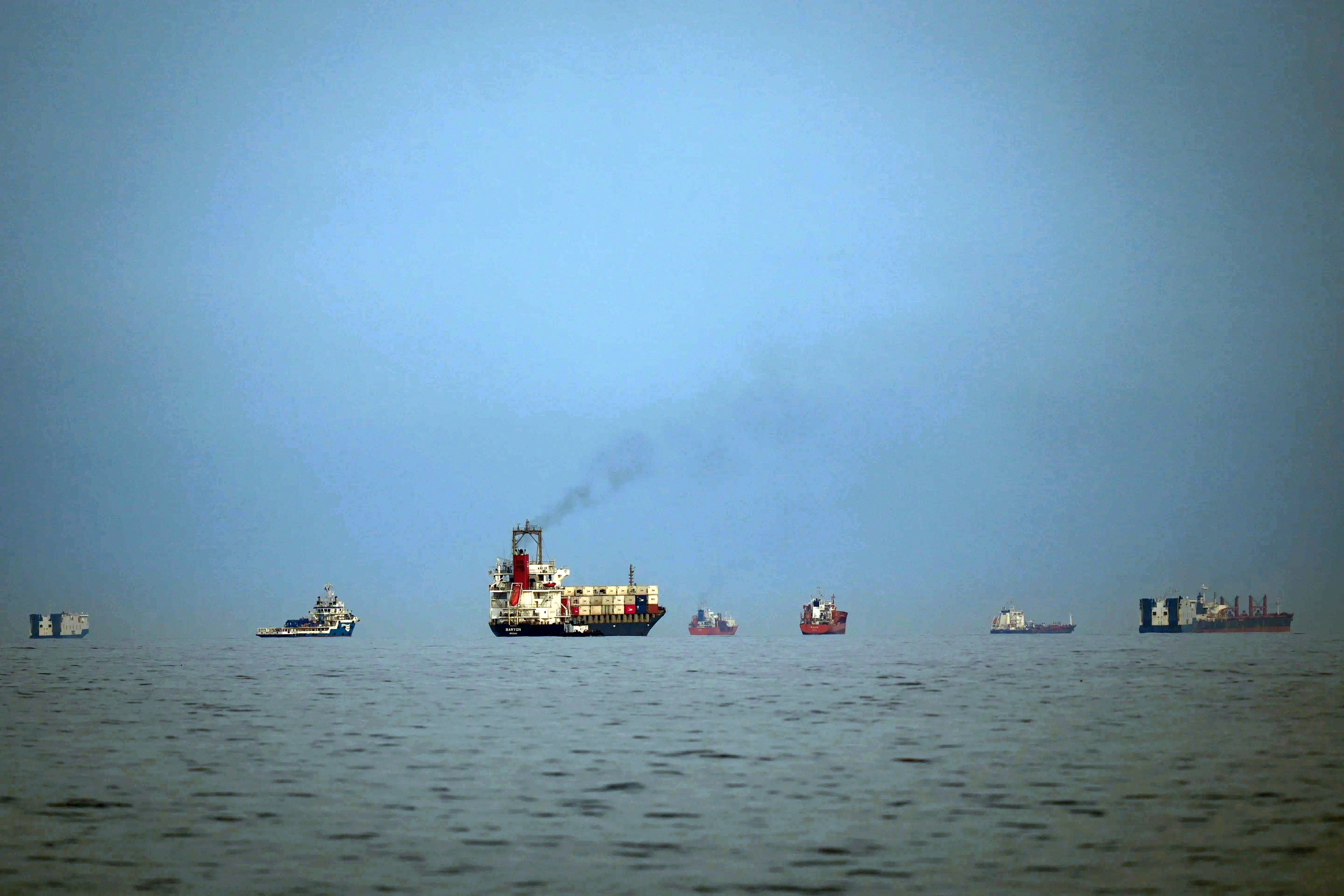 Diễn biến t&iacute;ch cực tại eo biển Hormuz - Ảnh 1.