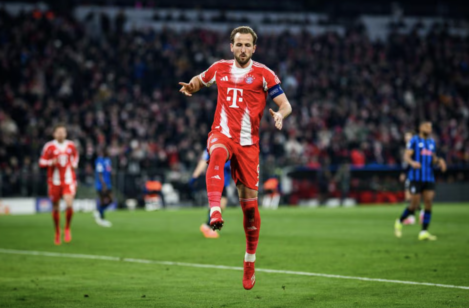 Bayern Munich đại thắng Atalanta, tạo mưa b&agrave;n thắng ở Munchen - Ảnh 2.