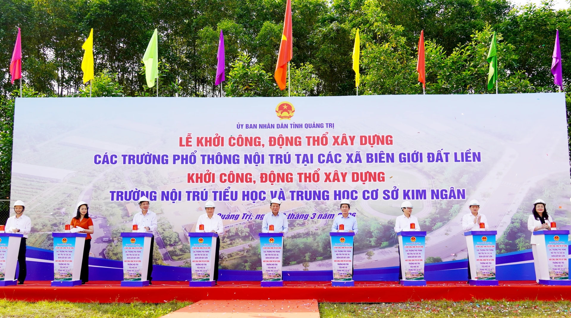 Hơn 2.300 tỉ đồng xây 11 trường nội trú liên cấp ở biên giới Quảng Trị - Ảnh 1.