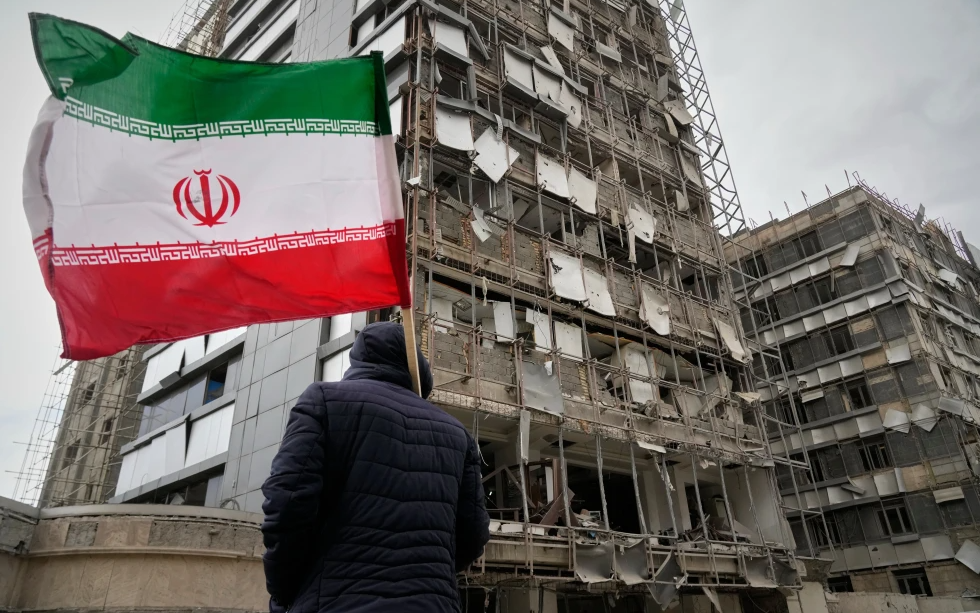 Điểm nóng xung đột ngày 4-3: Các nước vùng Vịnh đã phản đòn Iran? - Ảnh 2.