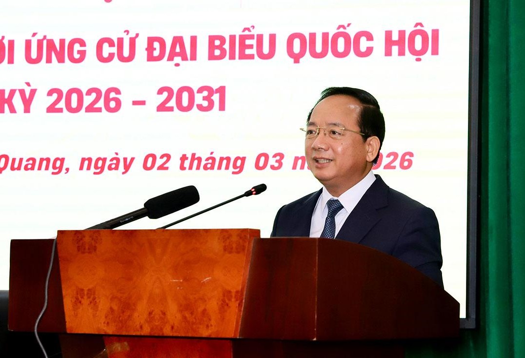 Trưởng Ban Tuy&ecirc;n gi&aacute;o v&agrave; D&acirc;n vận Trung ương tiếp x&uacute;c cử tri tại Tuy&ecirc;n Quang - Ảnh 2.