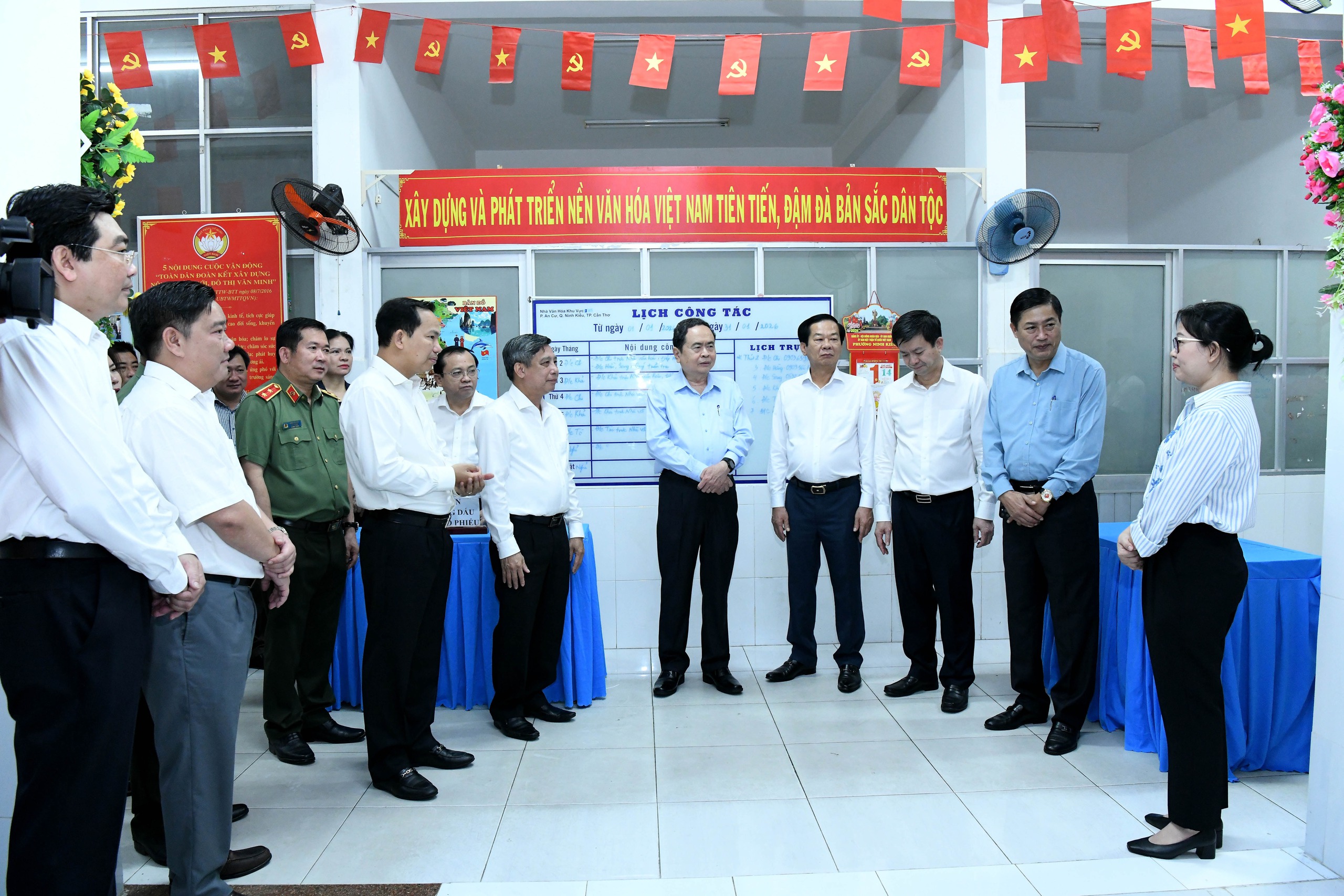 Cả hệ thống ch&iacute;nh trị sẵn s&agrave;ng cho cuộc bầu cử đại biểu Quốc hội 2026 - Ảnh 4.