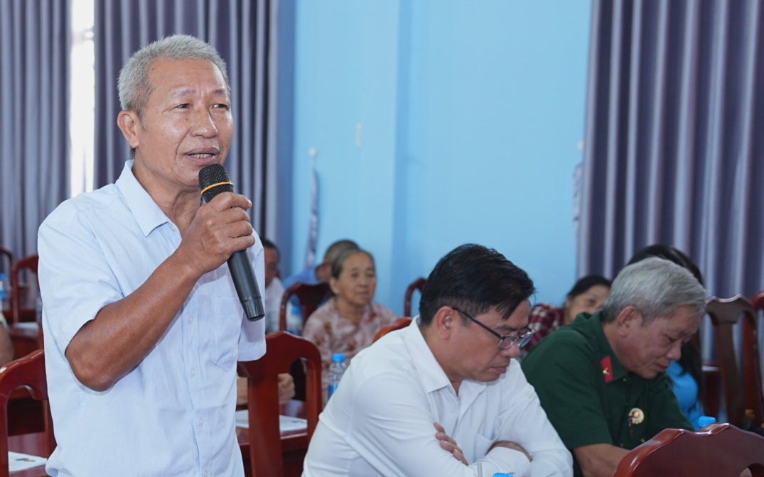 Cử tri Bình Lợi, Tân Nhựt kỳ vọng đại biểu hành động quyết liệt, nói đi đôi với làm - Ảnh 9.