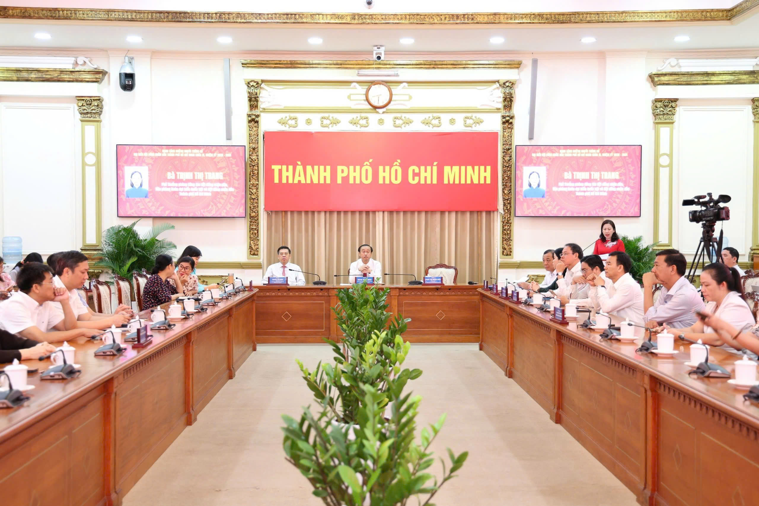 - Ảnh 1.