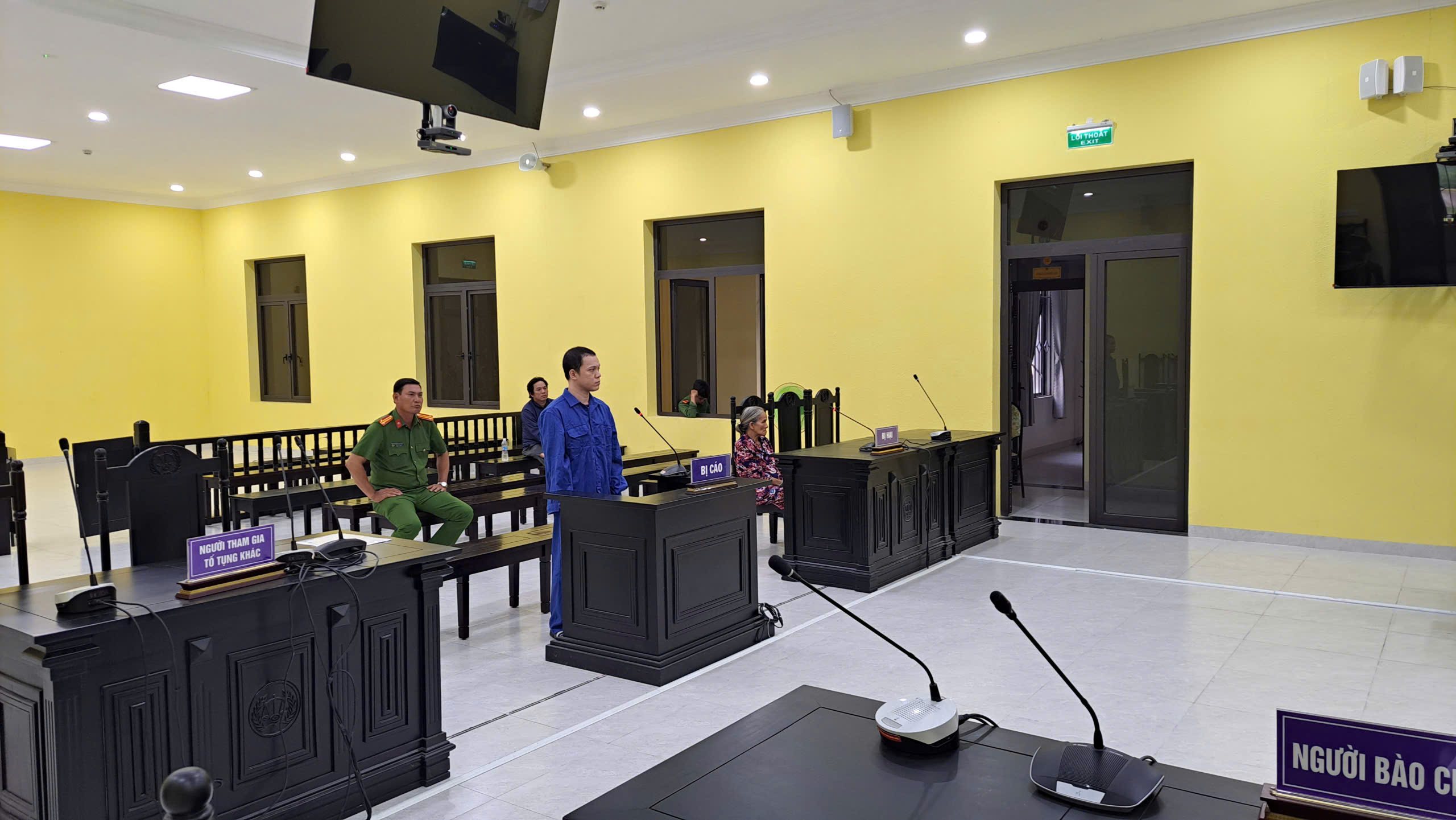 Đâm anh ruột tử vong sau câu nói "mày ngon bước ra đây" - Ảnh 1.
