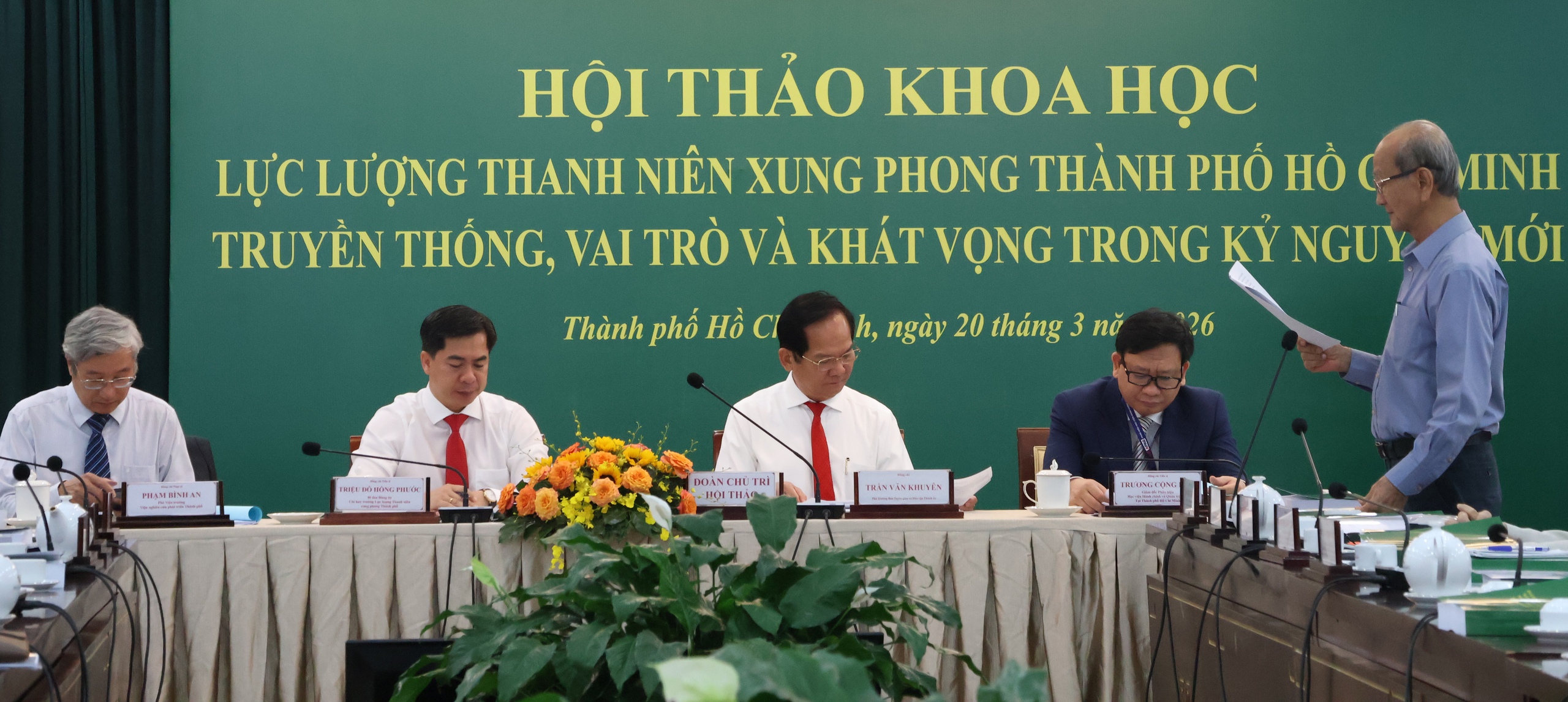 50 năm Thanh niên xung phong TPHCM: Từ "vành đai trắng" đến lực lượng xung kích đô thị - Ảnh 1.