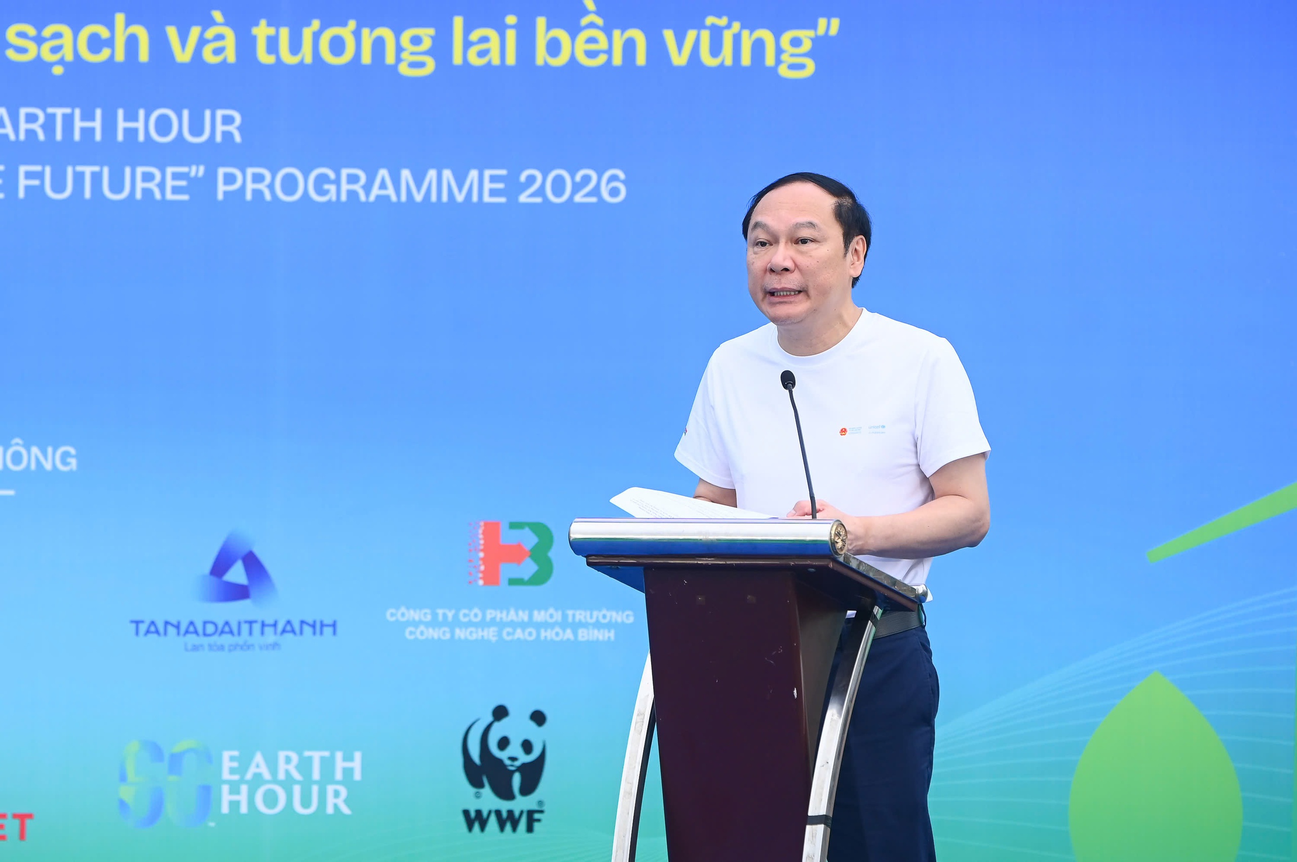 26,2 triệu trẻ em chịu "cú sốc" khí hậu và môi trường: Hành động ngay vì không khí sạch - Ảnh 1.