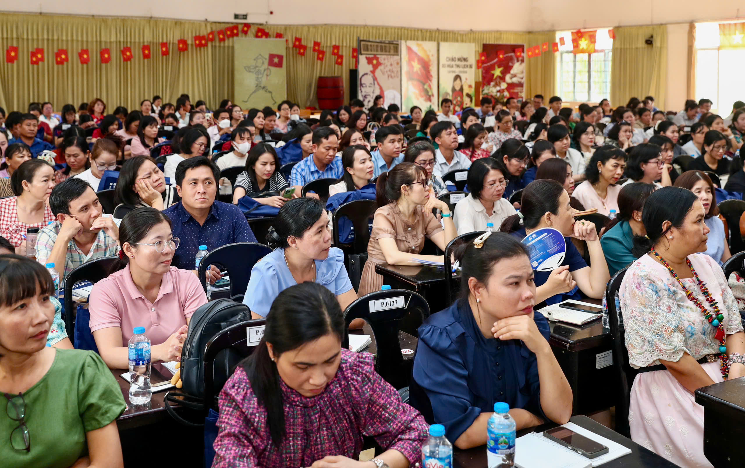 Đừng để "đào tạo lại" vì chọn sai ngành - Ảnh 6.