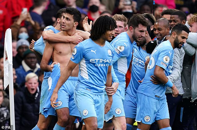 Man City hay Arsenal đang nắm lợi thế trước chung kết tại Wembley? - Ảnh 3.