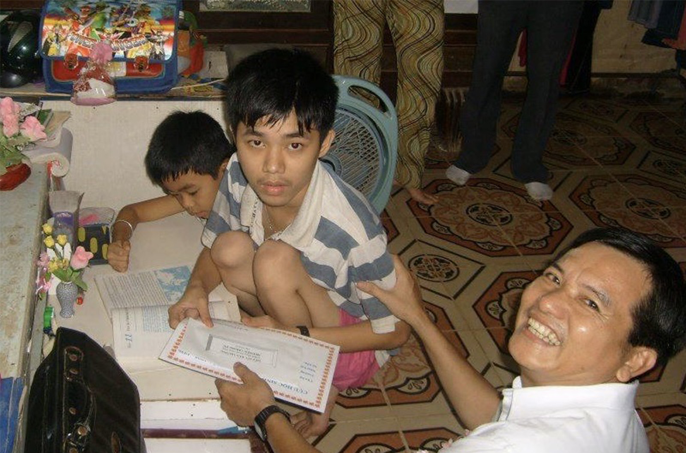 Người thầy kính yêu: "Thầy mong được làm bạn với con" - Ảnh 3.