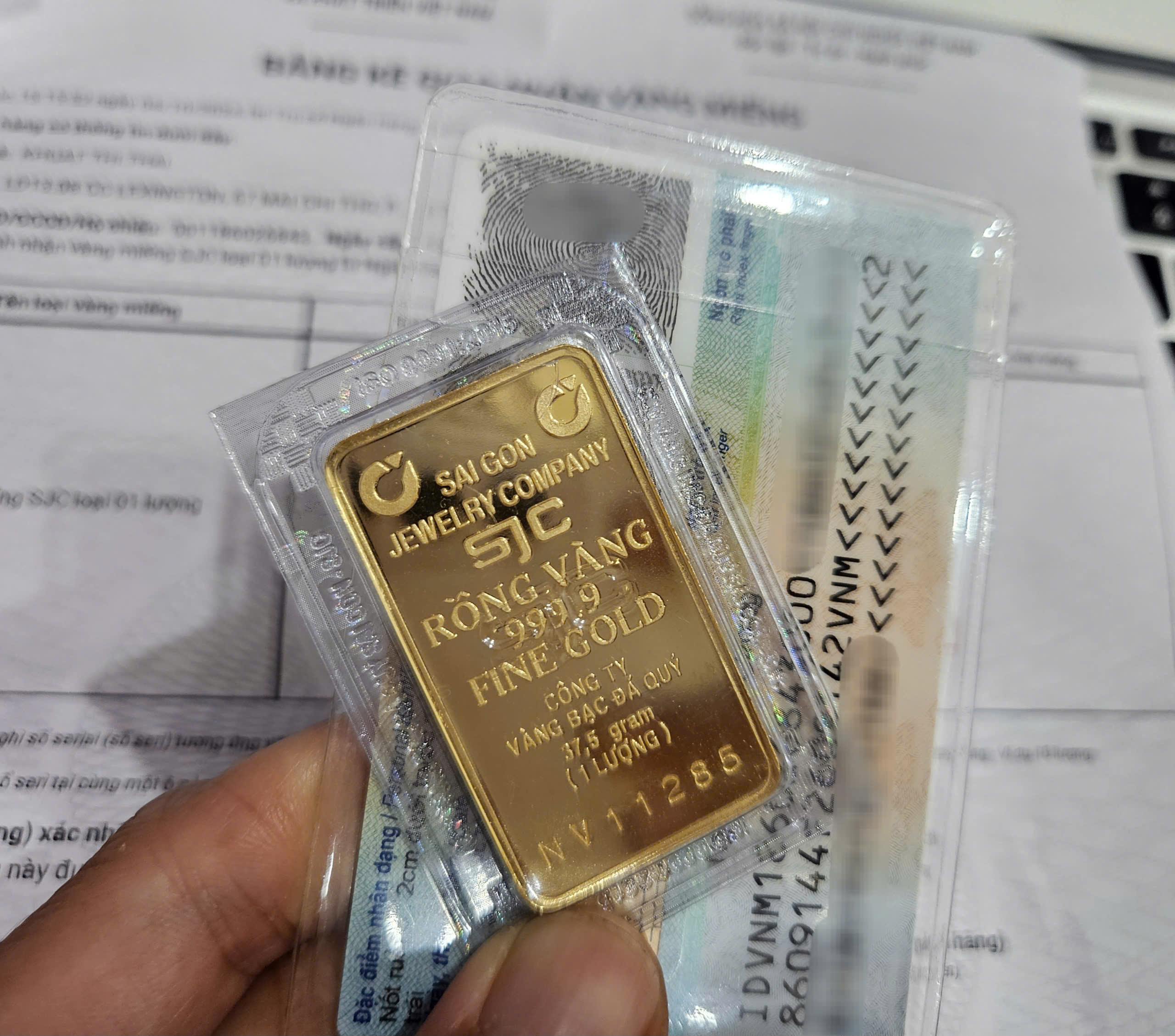 Gi&aacute; v&agrave;ng SJC giảm s&acirc;u , thấp nhất trong nhiều tuần v&agrave;o S&aacute;ng 23 - 4 - Ảnh 2.