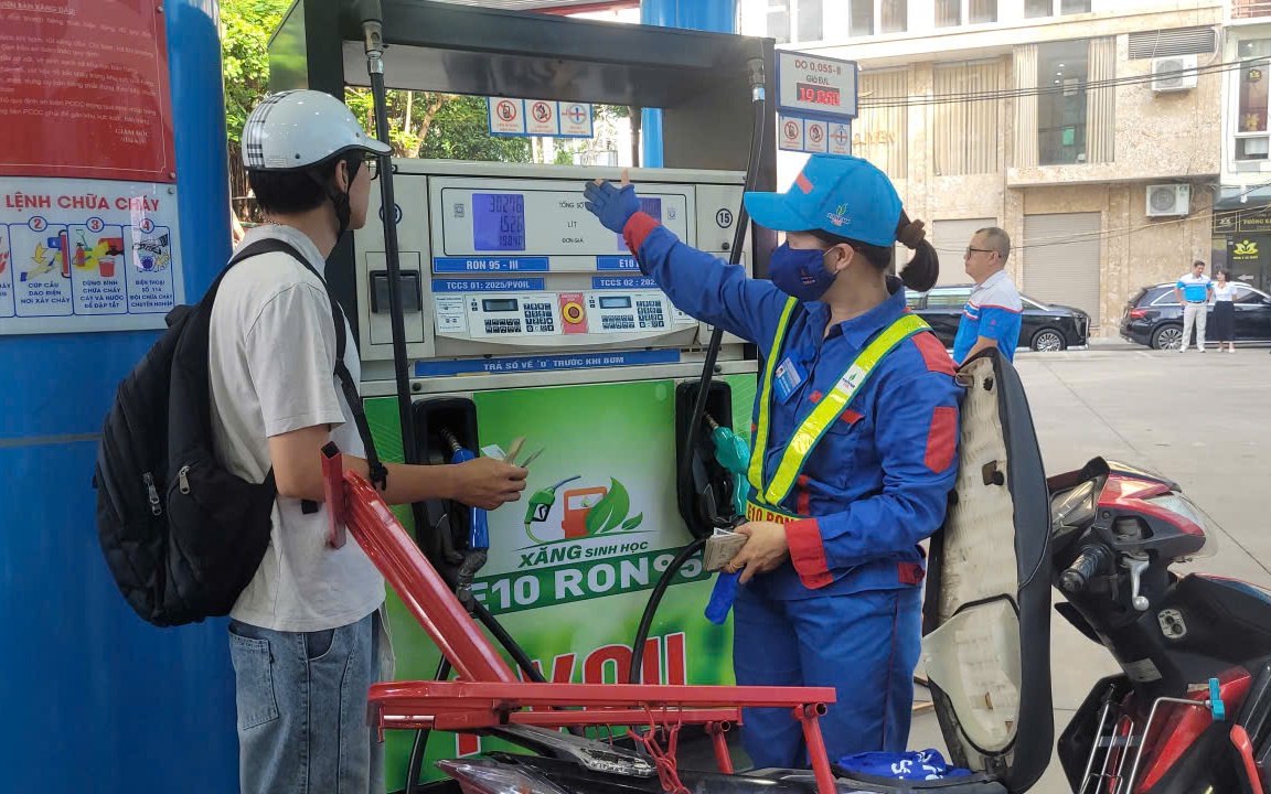 Thay thế xăng khoáng, xăng E10 sẽ rẻ hơn?
