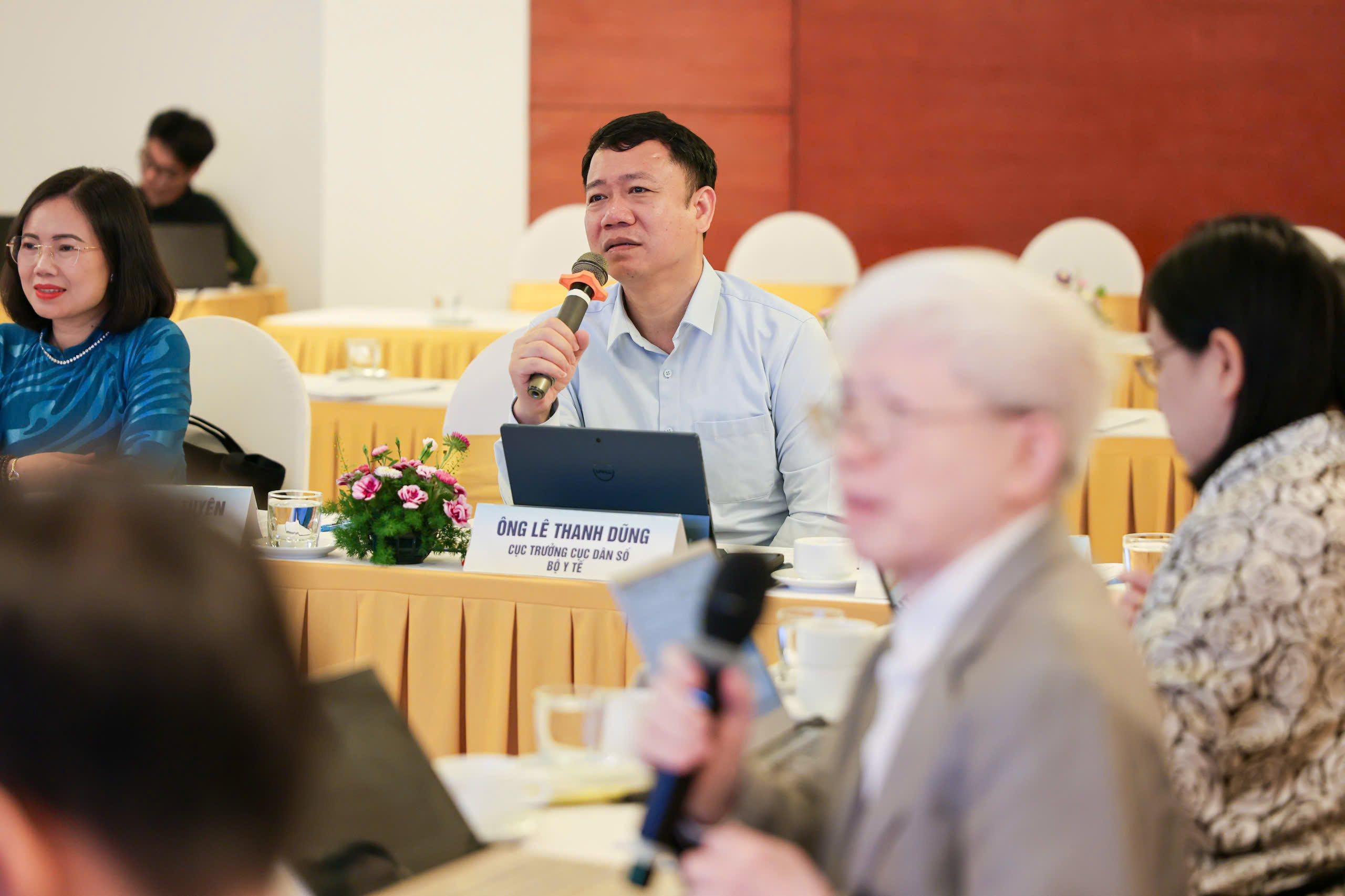 Bộ Y tế đề xuất mở điểm chăm sóc người cao tuổi ban ngày tại cộng đồng - Ảnh 5.