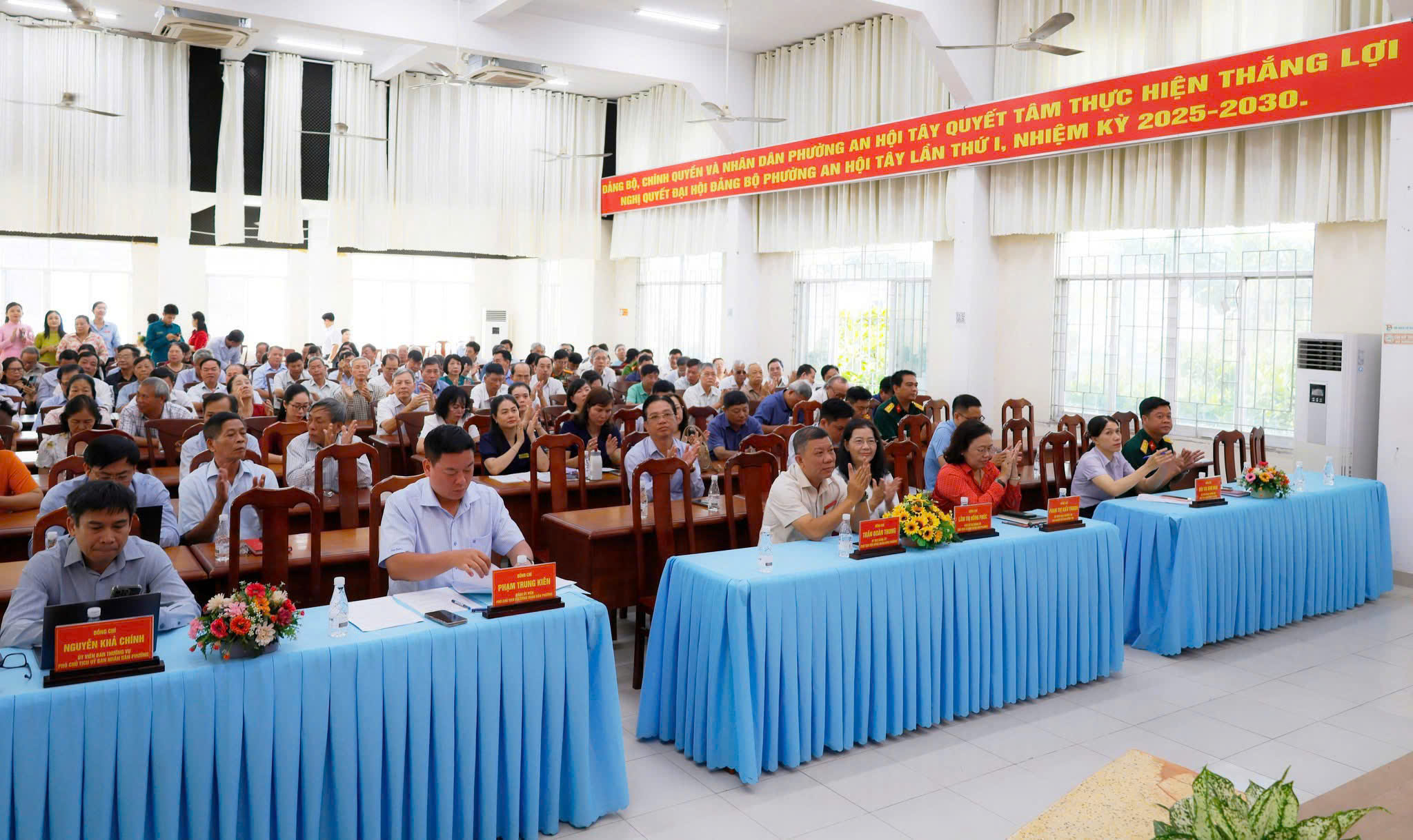 Phường có 83.000 cử tri tổng kết công tác bầu cử - Ảnh 1.