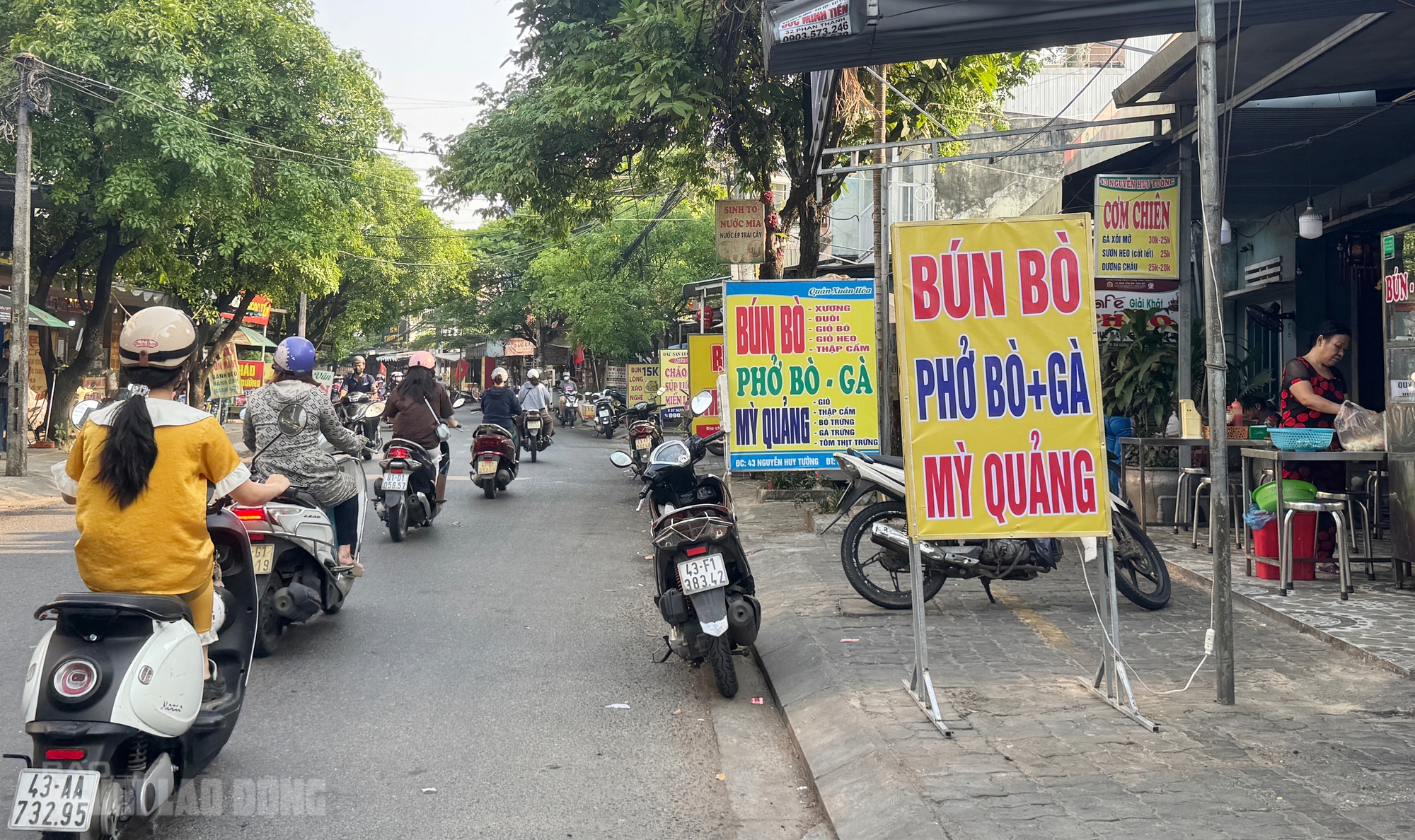 Hiện trạng vỉa hè Đà Nẵng trước lệnh cấm kinh doanh năm 2026 - Ảnh 11.