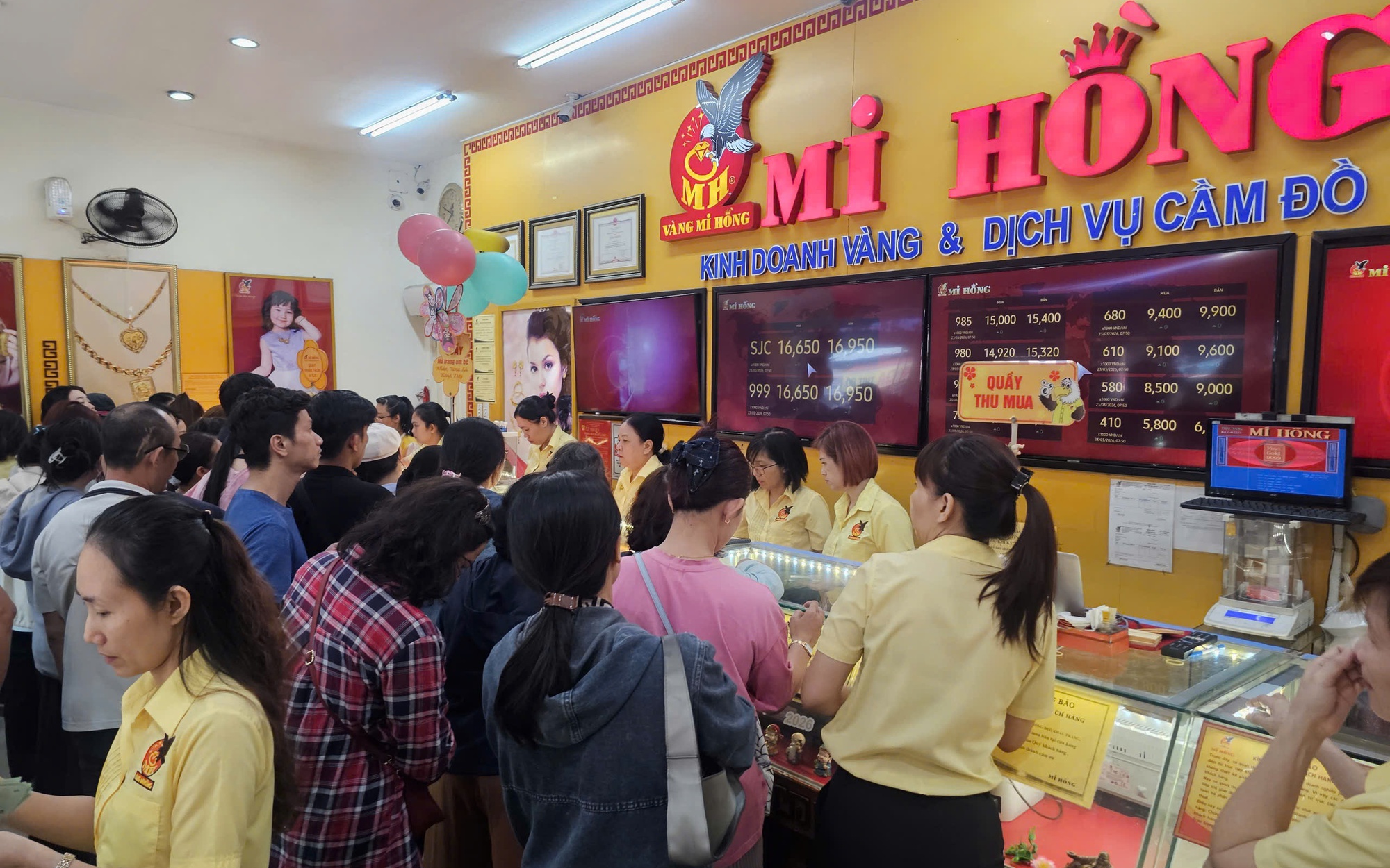 Phạt doanh nghiệp v&agrave;ng tại Đồng Th&aacute;p gần 580 triệu đồng v&igrave; h&agrave;ng giả mạo nh&atilde;n hiệ - Ảnh 2.