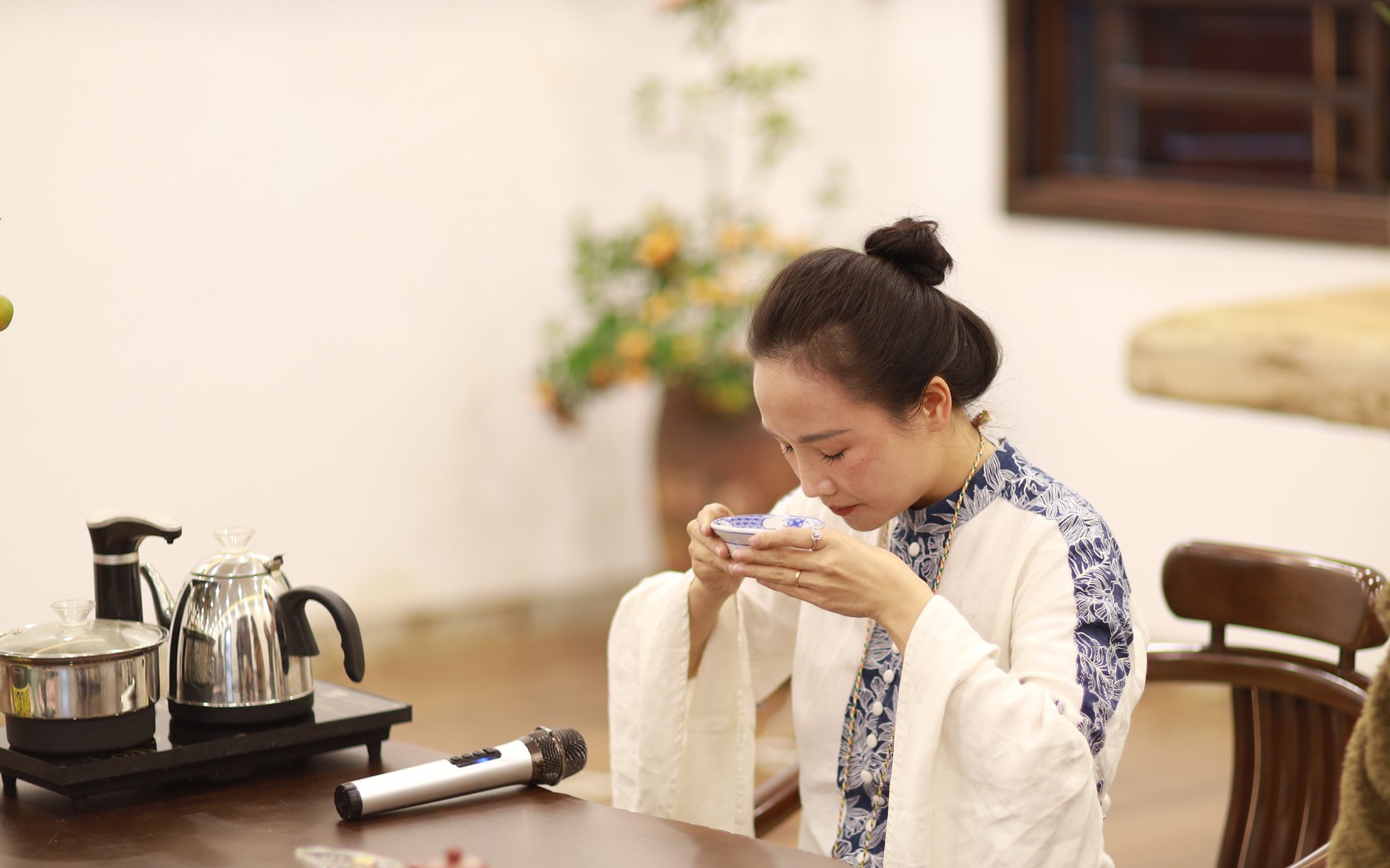 Về xóm trà Sương Mai sống chậm