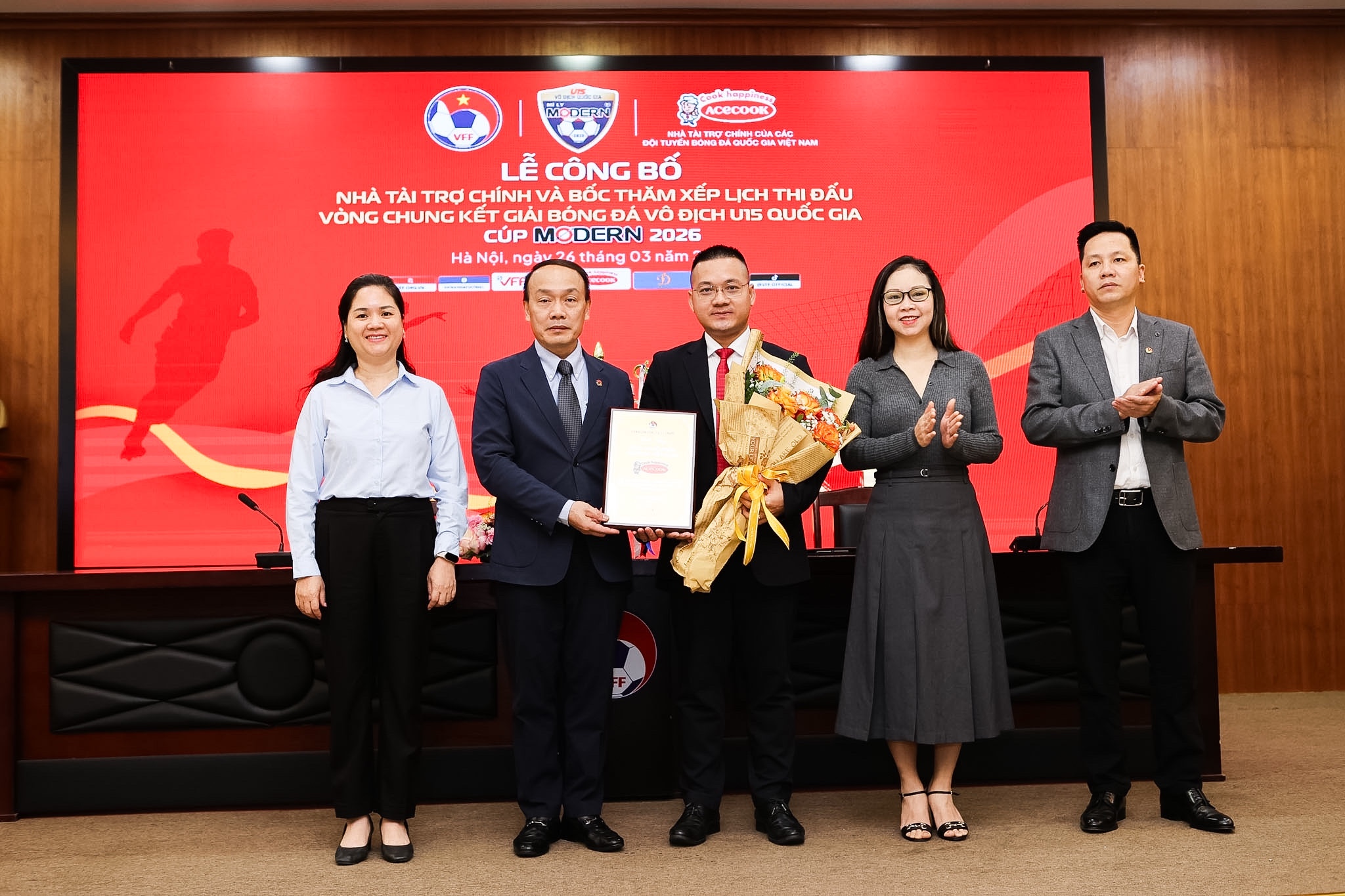 12 đội tranh t&agrave;i tại Giải B&oacute;ng đ&aacute; V&ocirc; địch U15 Quốc gia - C&uacute;p Modern 2026 - Ảnh 1.