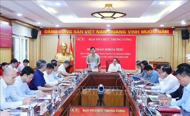 ph&aacute;t triển tổ chức đảng trong doanh nghiệp ngo&agrave;i nh&agrave; nước - Ảnh 2.