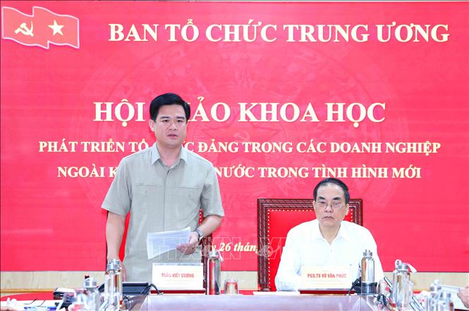 ph&aacute;t triển tổ chức đảng trong doanh nghiệp ngo&agrave;i nh&agrave; nước - Ảnh 1.