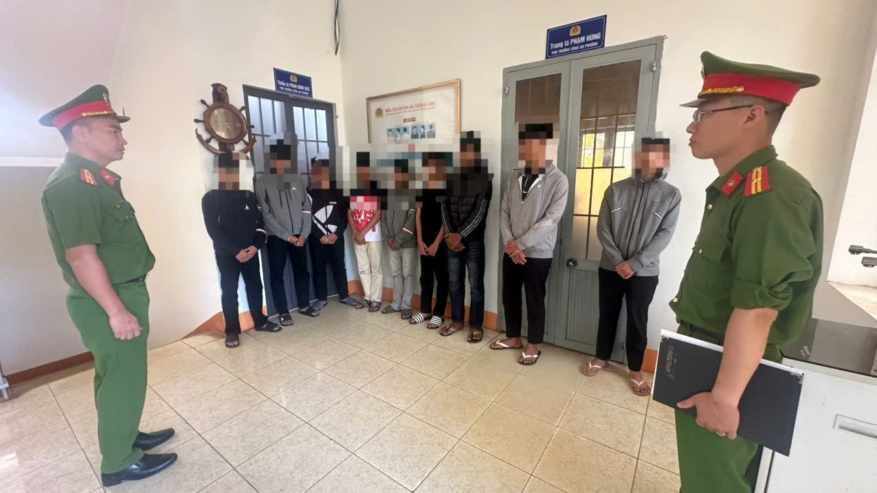 Mâu thuẫn TikTok dẫn đến ẩu đả giữa Hai nhóm học sinh cấp 2 ở Đắk Lắk - Ảnh 2.