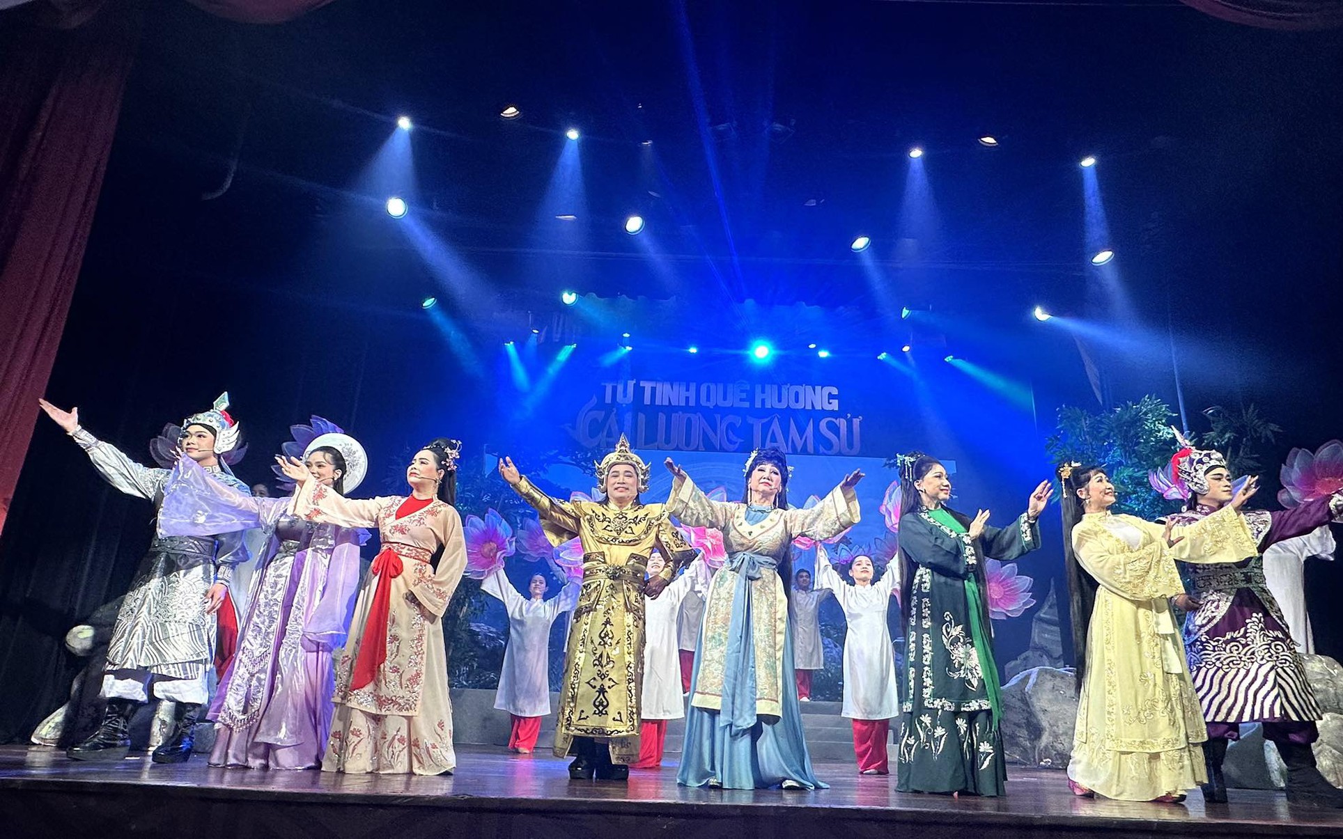 NSƯT Thanh Thanh Tâm với "Tự tình quê hương" được Hội đồng Nghệ thuật khen ngợi