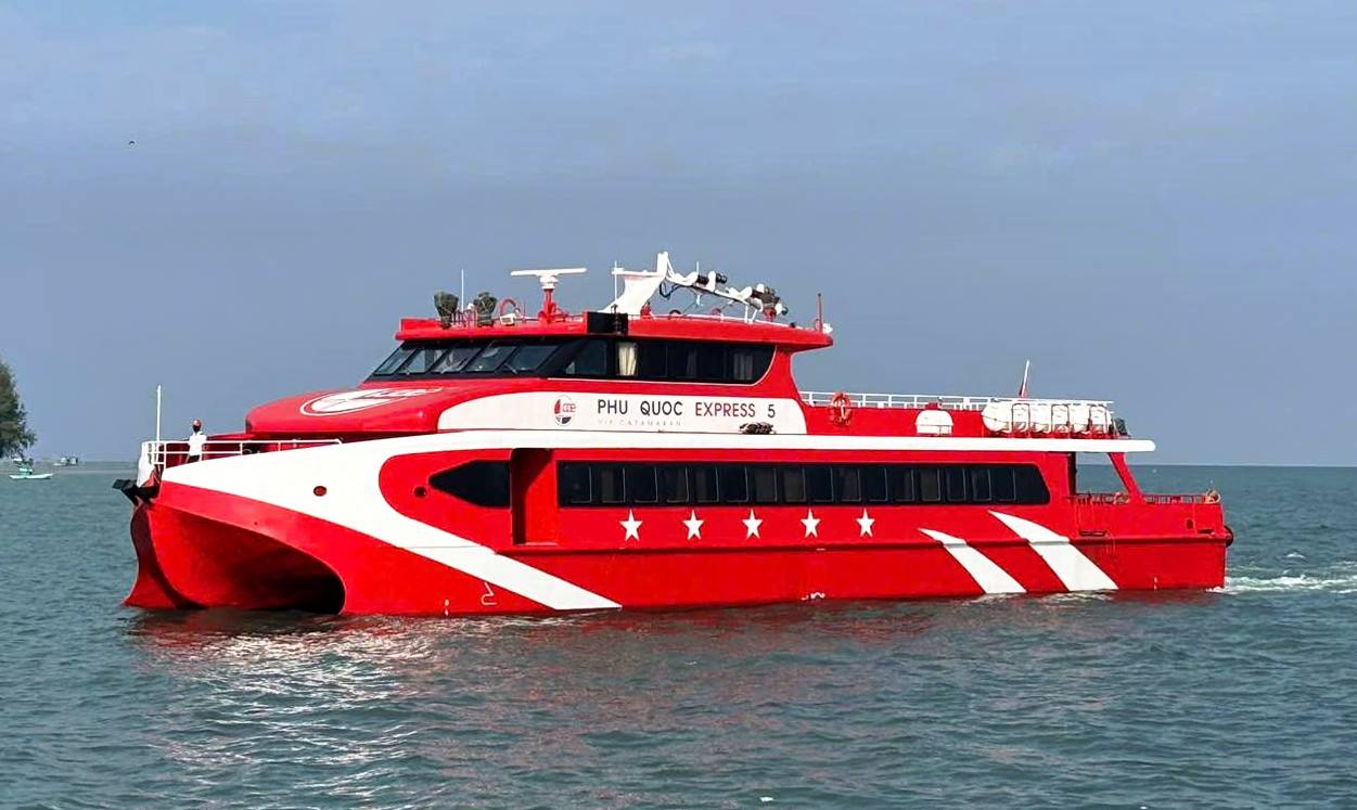 T&agrave;u cao tốc Ph&uacute; Quốc giảm "sốc" gi&aacute; v&eacute; khi hoạt động lại tuyến Sa Kỳ - L&yacute; Sơn - Ảnh 2.