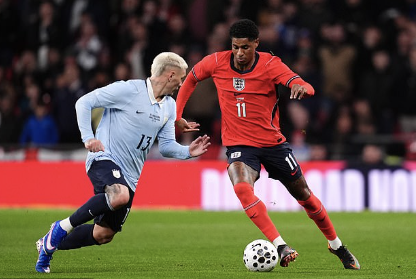 "Người hùng" Ben White kiêm tội đồ, tuyển Anh rơi chiến thắng ở Wembley - Ảnh 2.
