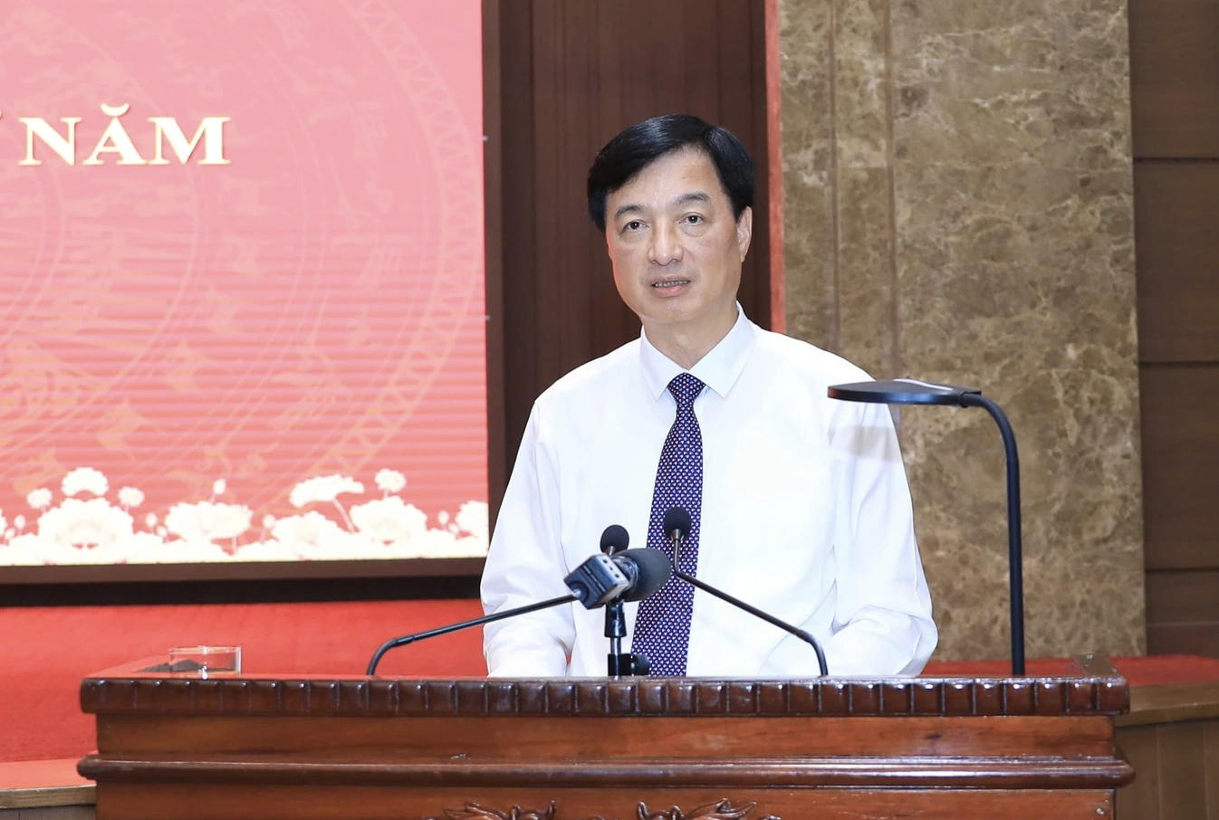 Bộ trưởng Trần Đức Thắng dự hội nghị phát triển Thủ đô Hà Nội trong kỷ nguyên mới - Ảnh 2.