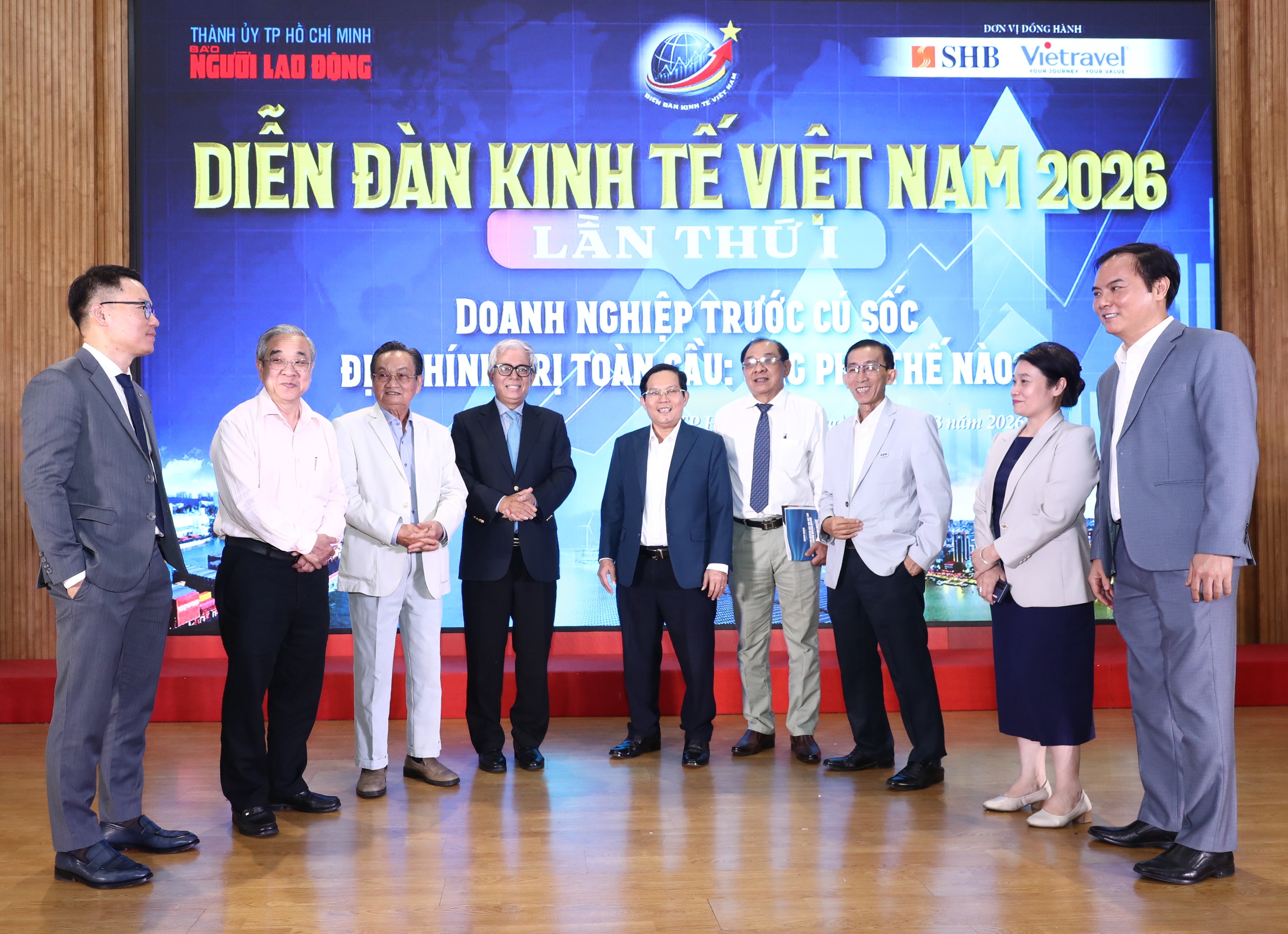 Báo in ngày 28-3: Danh tính số: Siết chặt để bảo vệ - Ảnh 2.