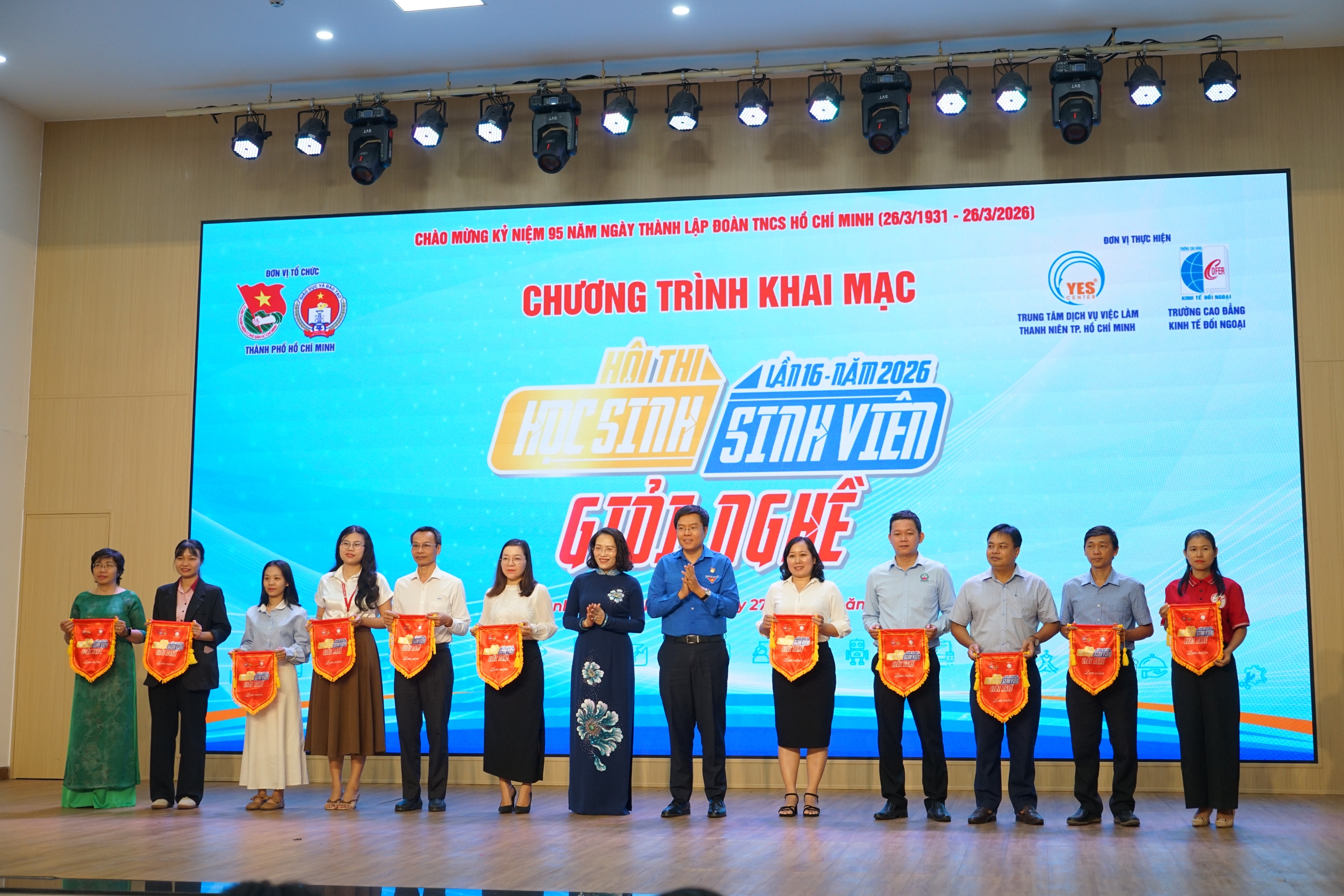 Gần 140 đội tranh t&agrave;i tại Hội thi "Học sinh, Sinh vi&ecirc;n giỏi nghề" - Ảnh 3.