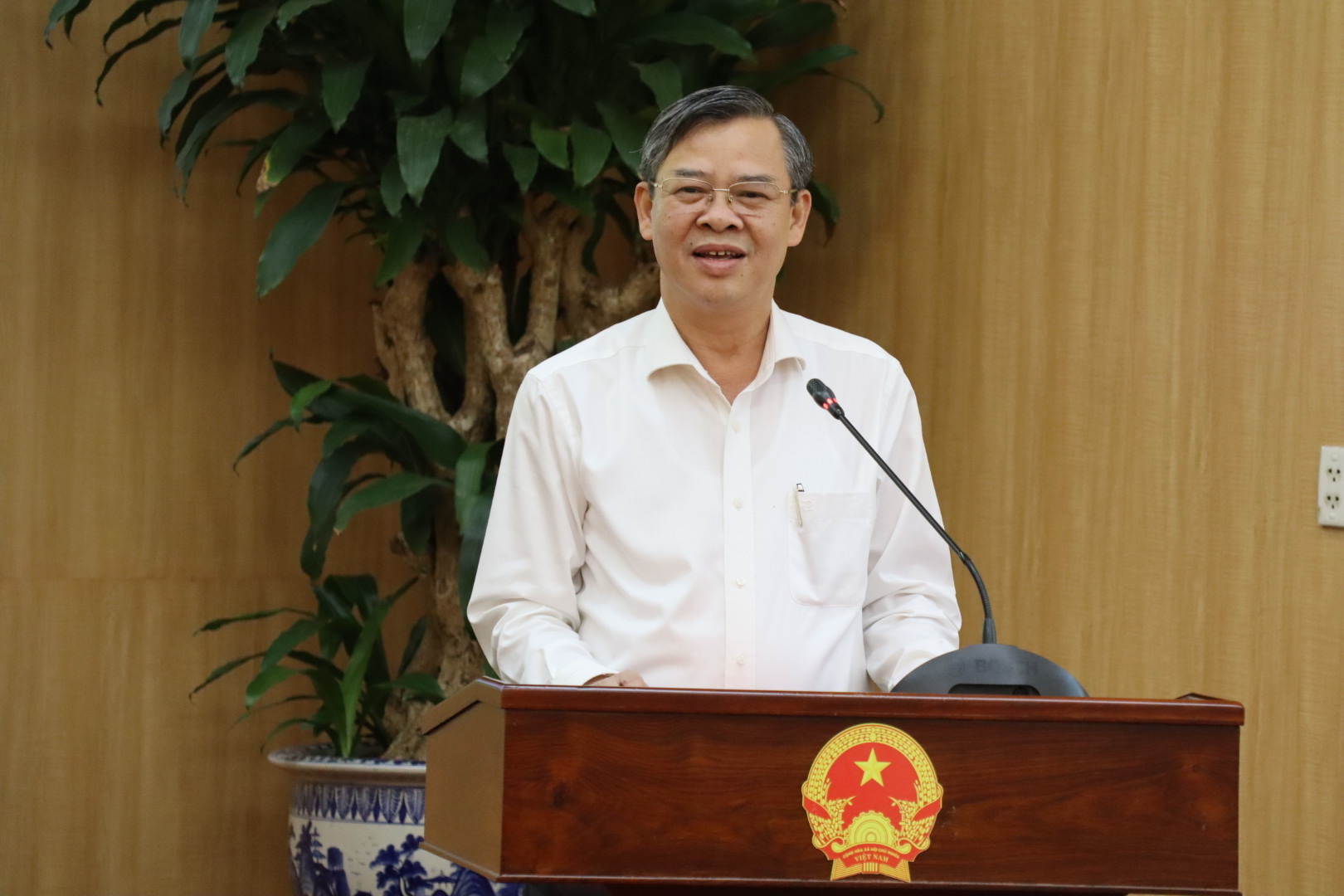 Chủ tịch HĐND, Chủ tịch UBND TP Cần Thơ tái đắc cử - Ảnh 2.