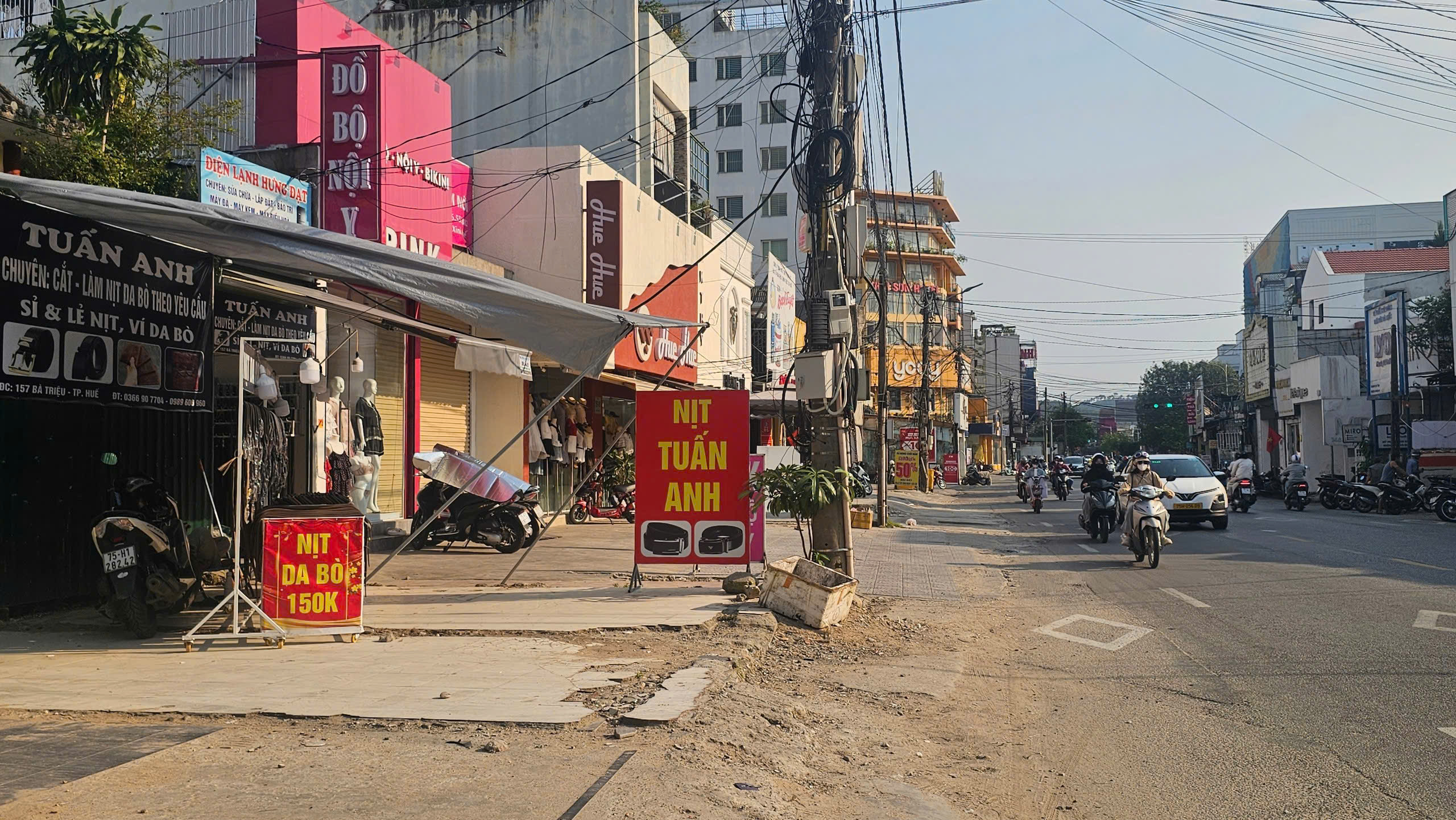 Nhà thầu chậm thi công dự án mở đường Bà Triệu TP Huế năm 2026 - Ảnh 2.