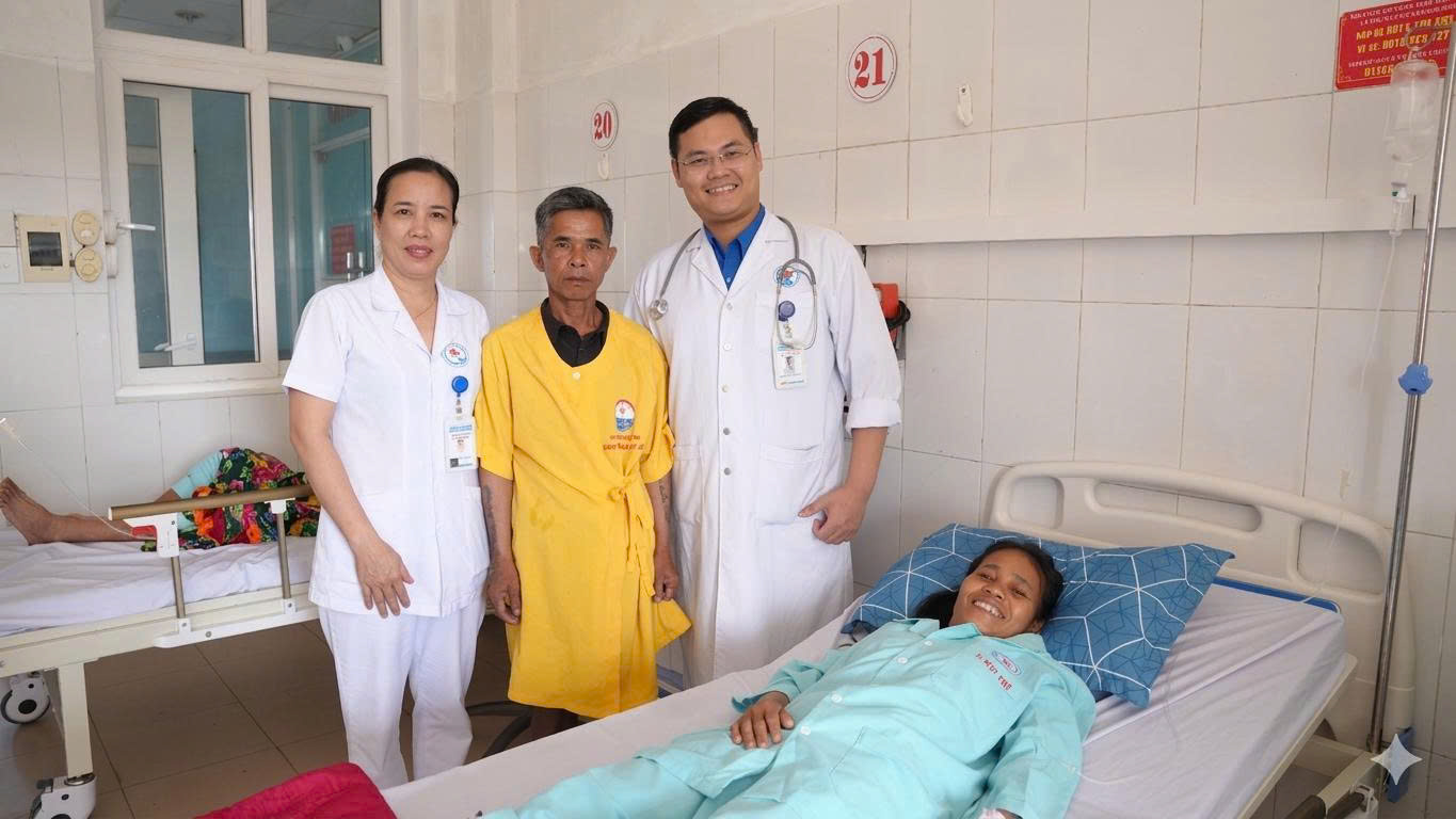 Một câu chuyện xúc động sau chuyến thiện nguyện vùng cao - Ảnh 1.