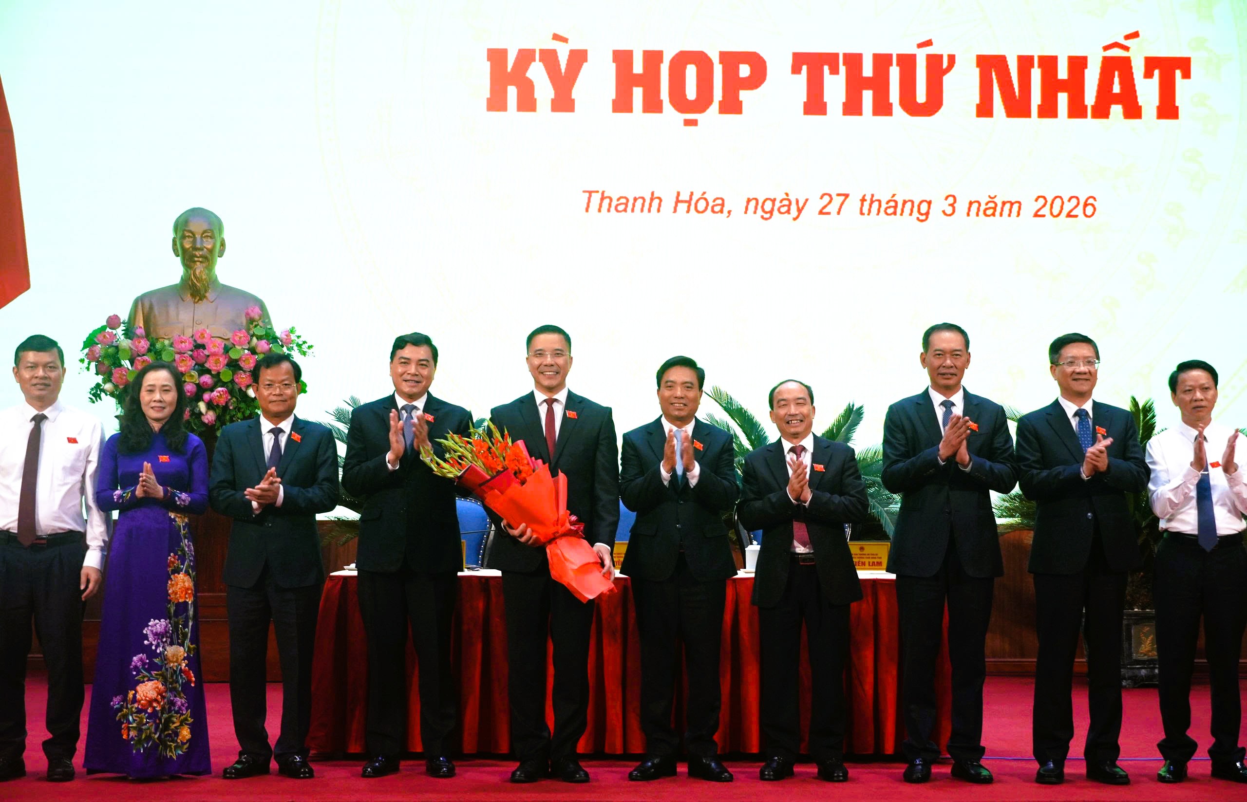 Ông Nguyễn Hồng Phong được bầu Chủ tịch HĐND tỉnh Thanh Hóa - Ảnh 2.