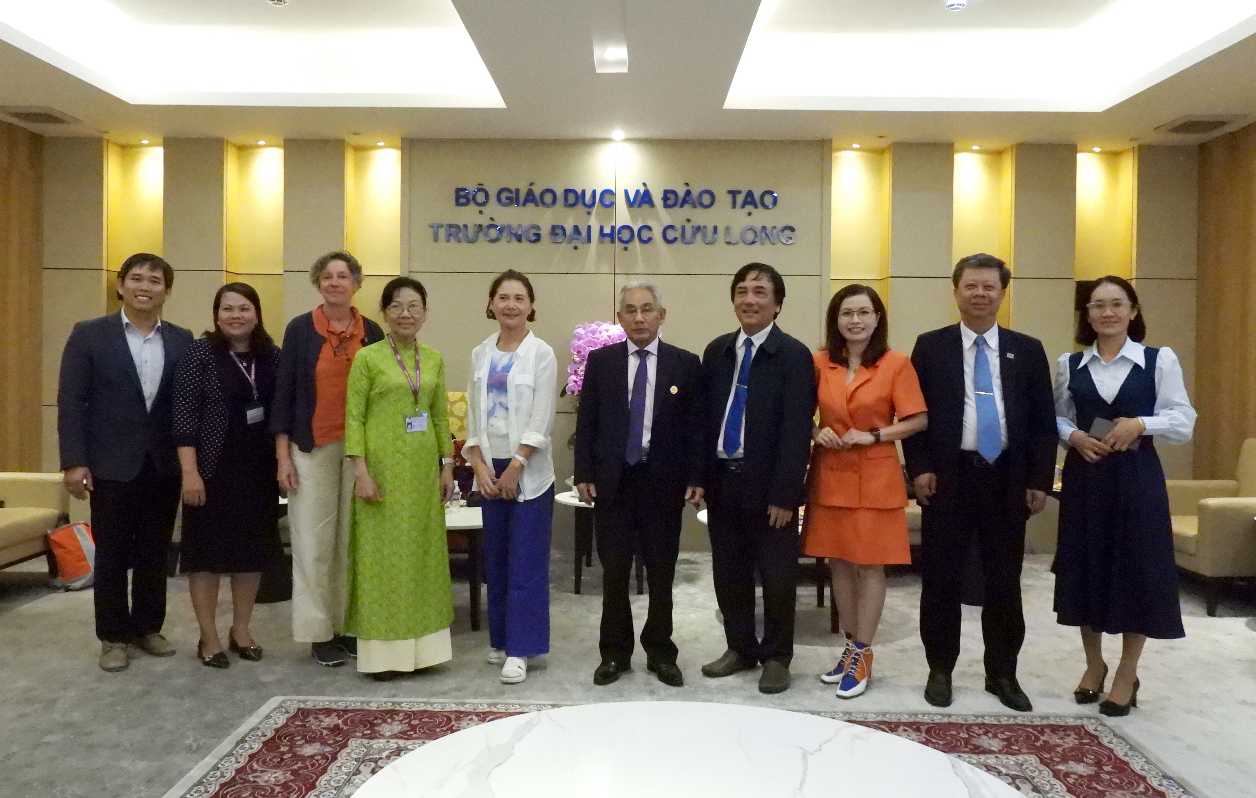 Một trường đại học ở miền T&acirc;y hợp t&aacute;c với đối t&aacute;c tại Ph&aacute;p - Ảnh 4.
