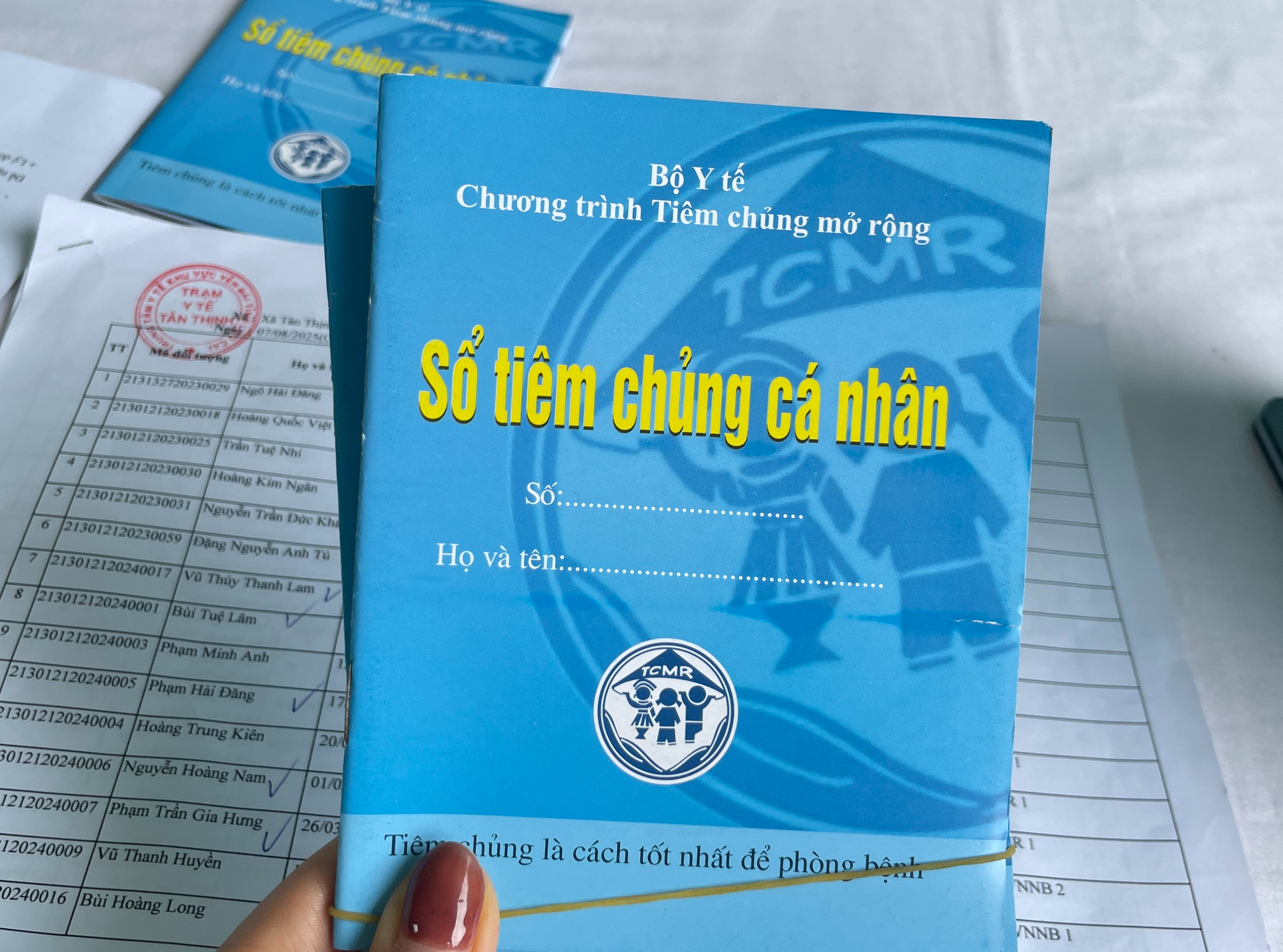 Đề xuất bồi thường tai biến tiêm chủng gấp 30 lần lương cơ sở - Ảnh 2.