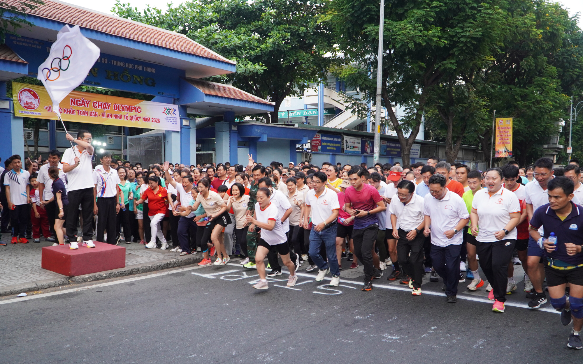 Hình ảnh ngày mới đầy ấn tượng ở phường Diên Hồng, TPHCM