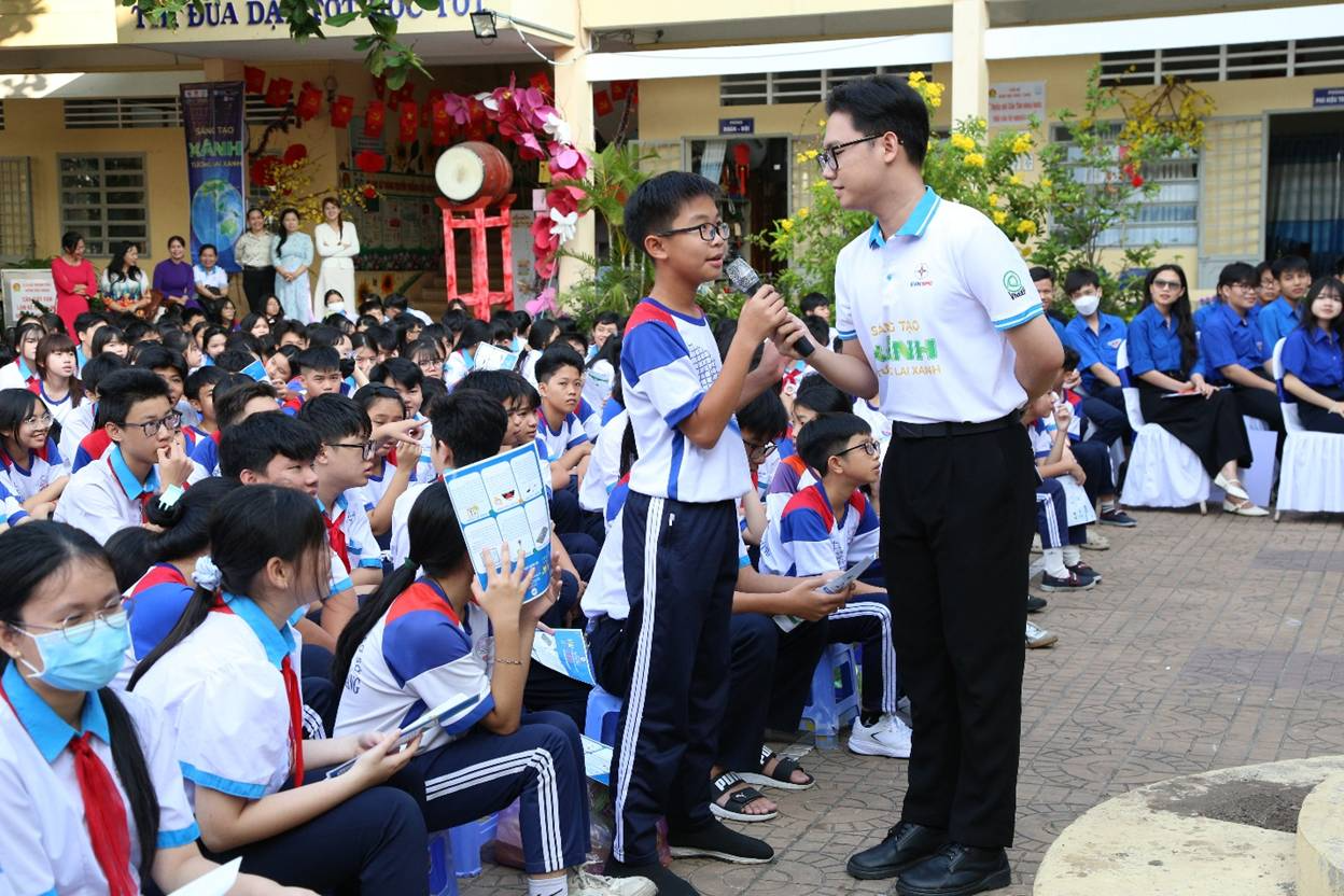 CHÙM ẢNH: Các đơn vị EVNSPC sôi nổi hưởng ứng Chiến dịch Giờ Trái đất 2026 - Ảnh 9.