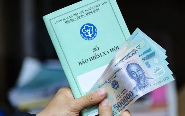 Lương cơ sở dự kiến tăng 8%: Người lao động được thêm gì?